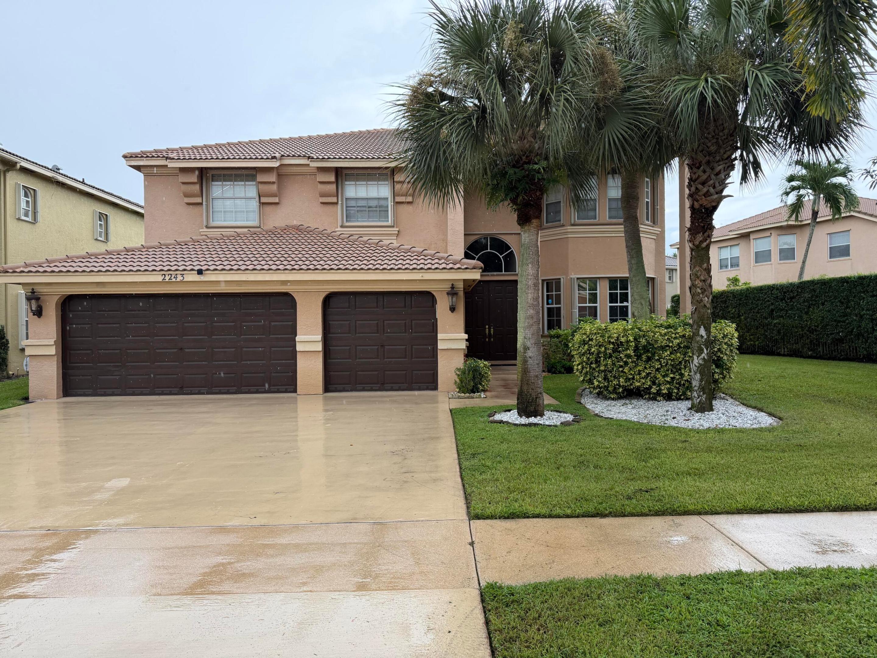 2243 Ridgewood Circle — photo