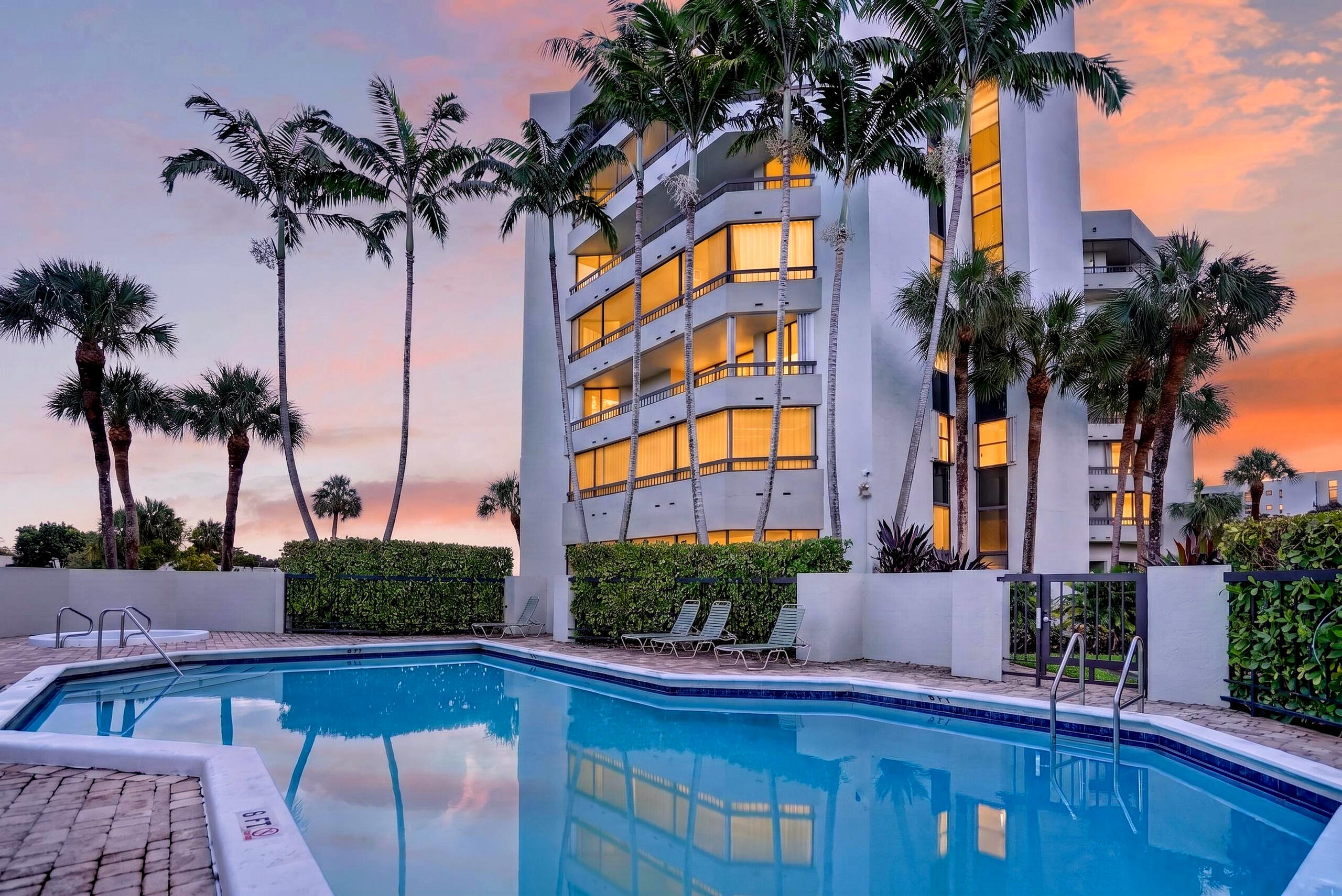 6463 La Costa Drive 402 — photo