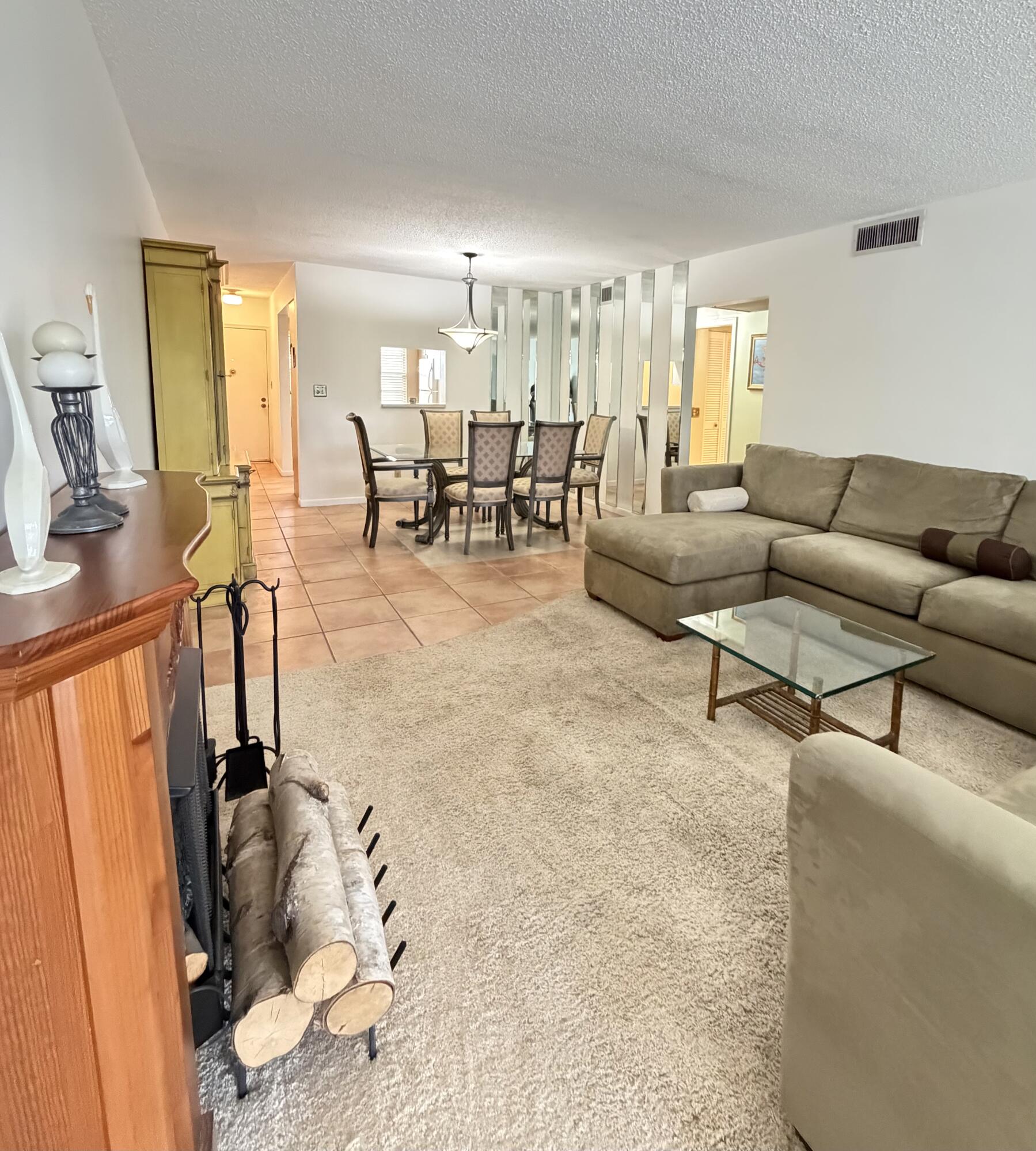 2101 Lucaya Bend — photo