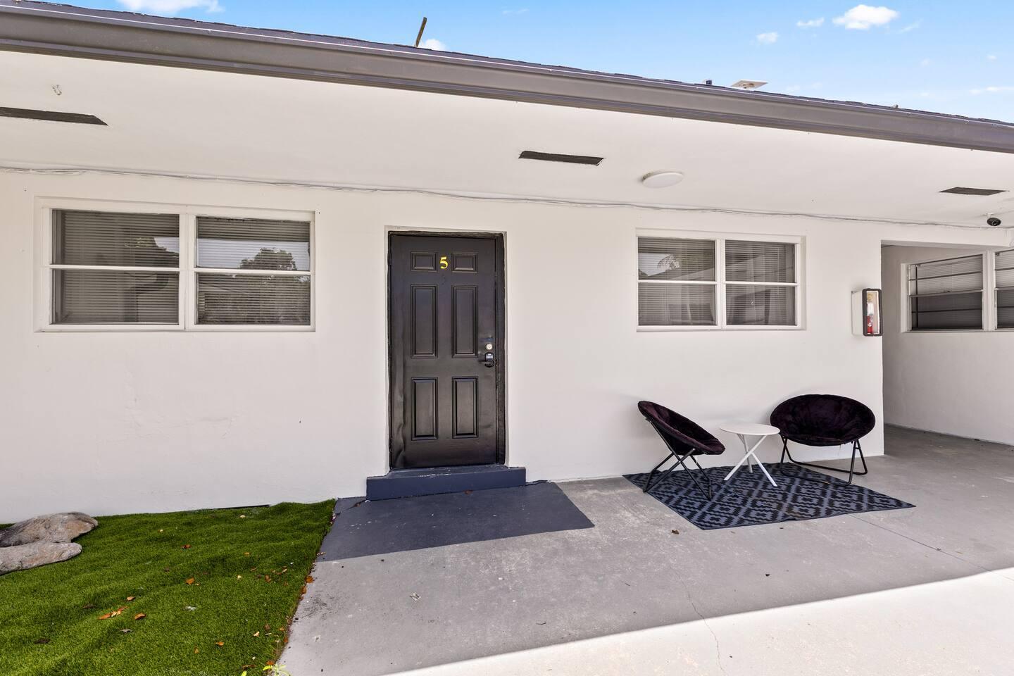 1826 Sherman Street Apt 5 — photo