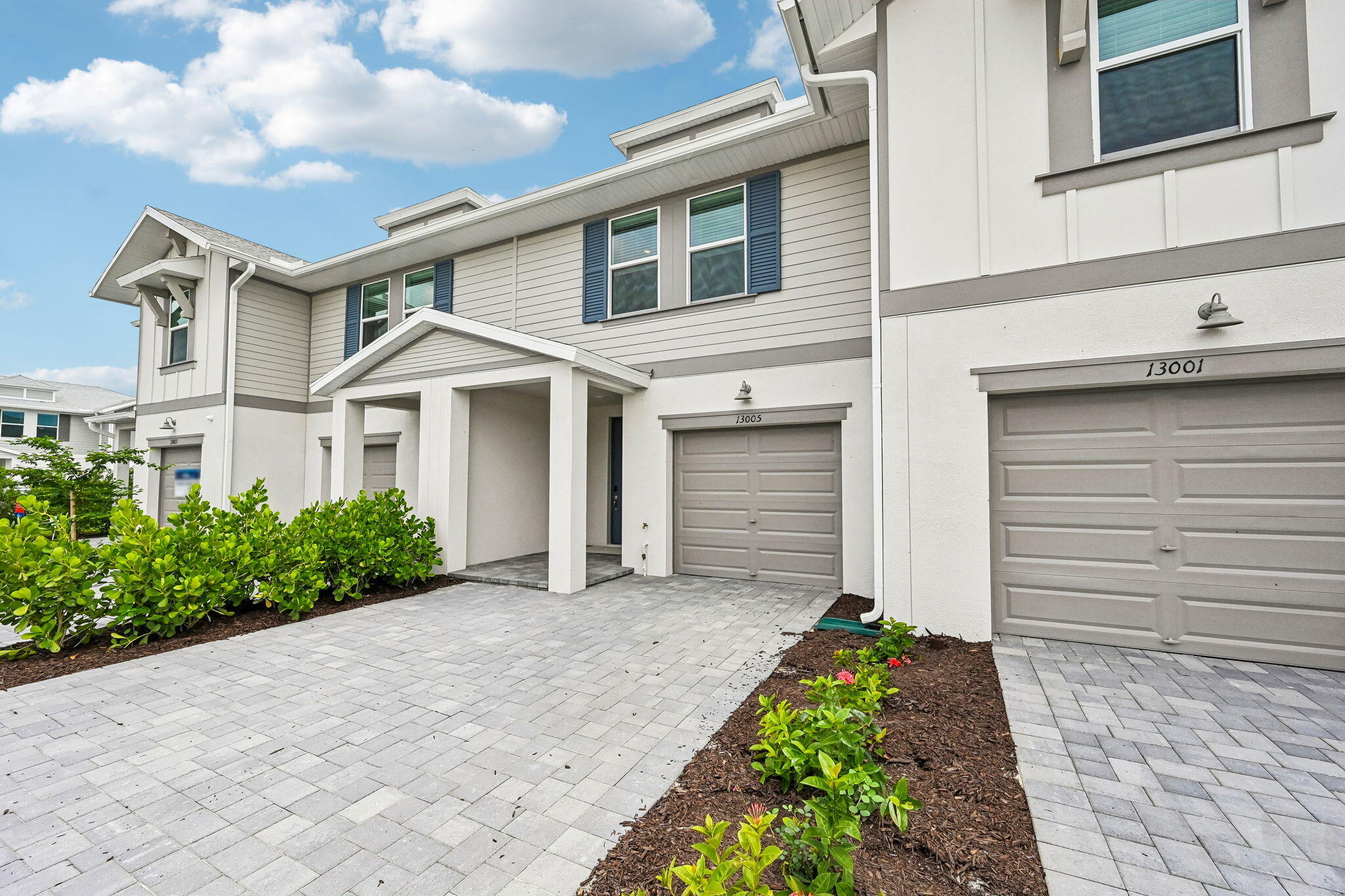 13005 SW Forli Way — photo
