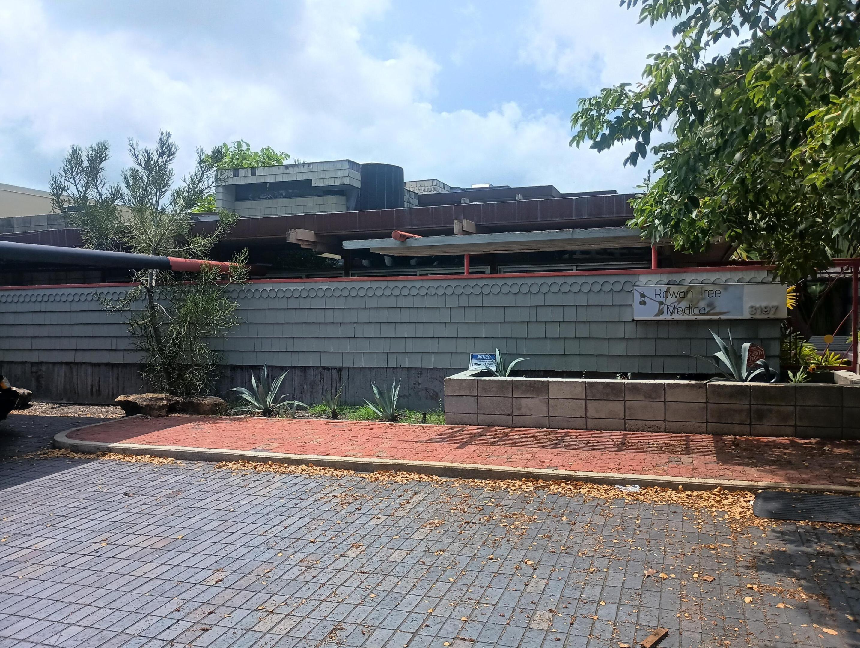 3197 NE 18th Terrace — photo