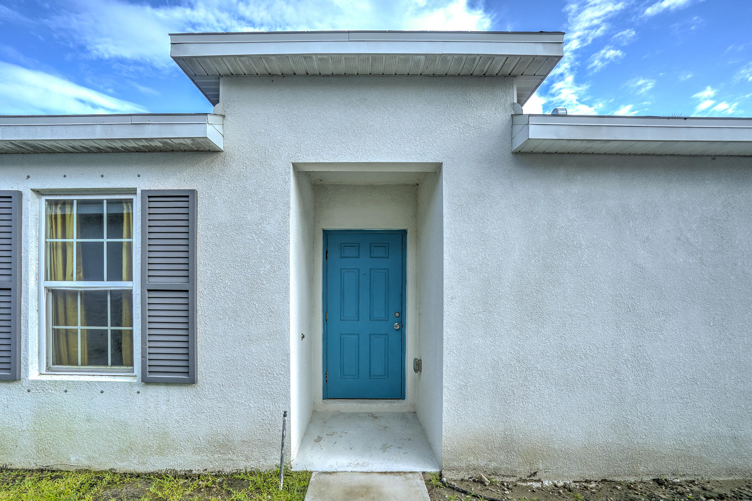 337 Raspberry Road, Fort Pierce, FL 34981 — photo 2
