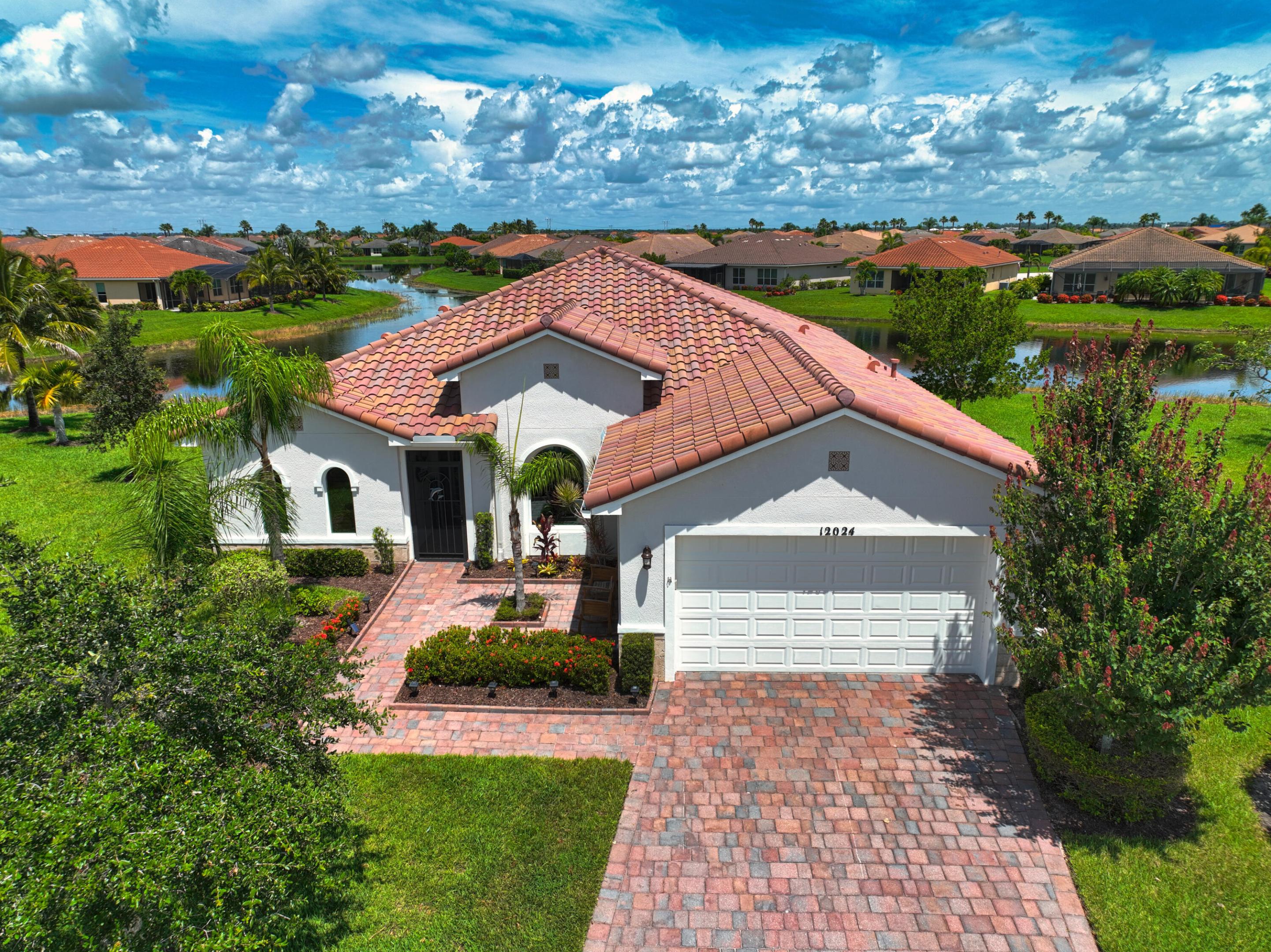 12024 SW Bayberry Avenue — photo