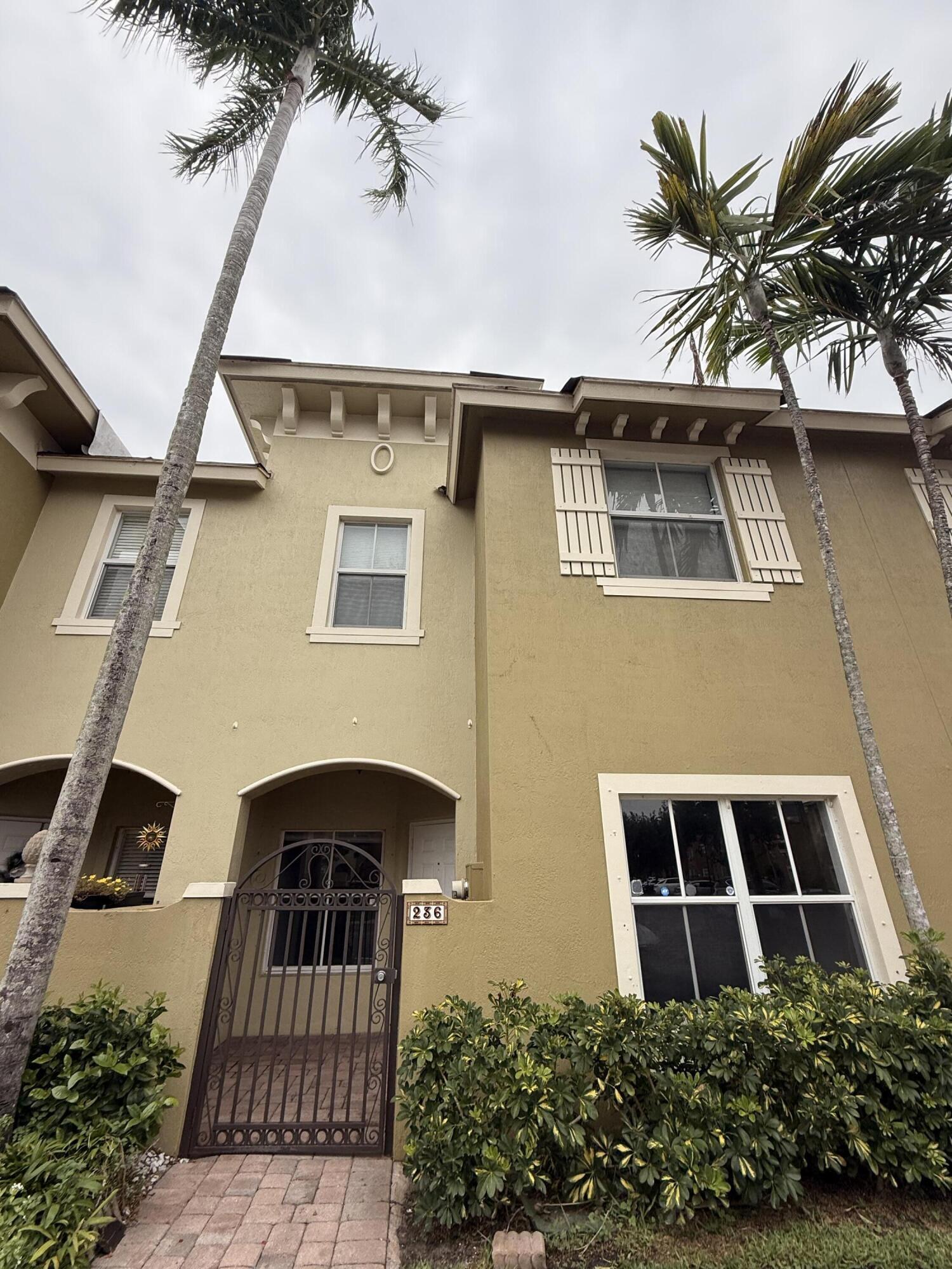 236 Lake Monterey Circle — photo
