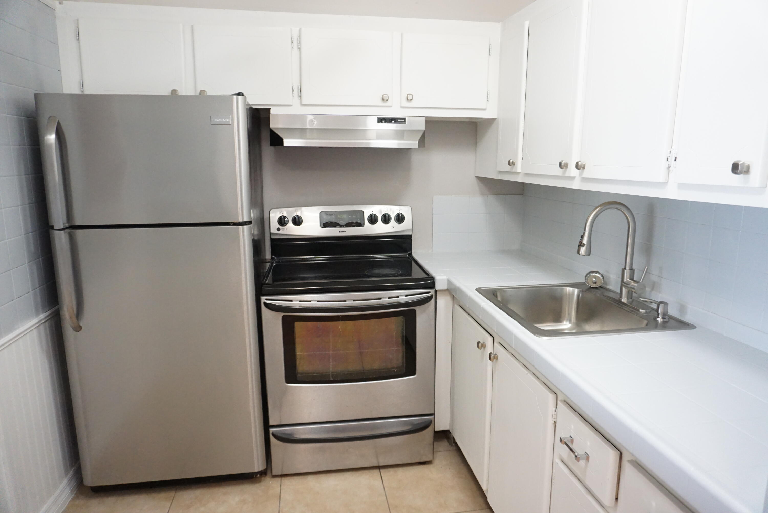89 Cambridge D — photo
