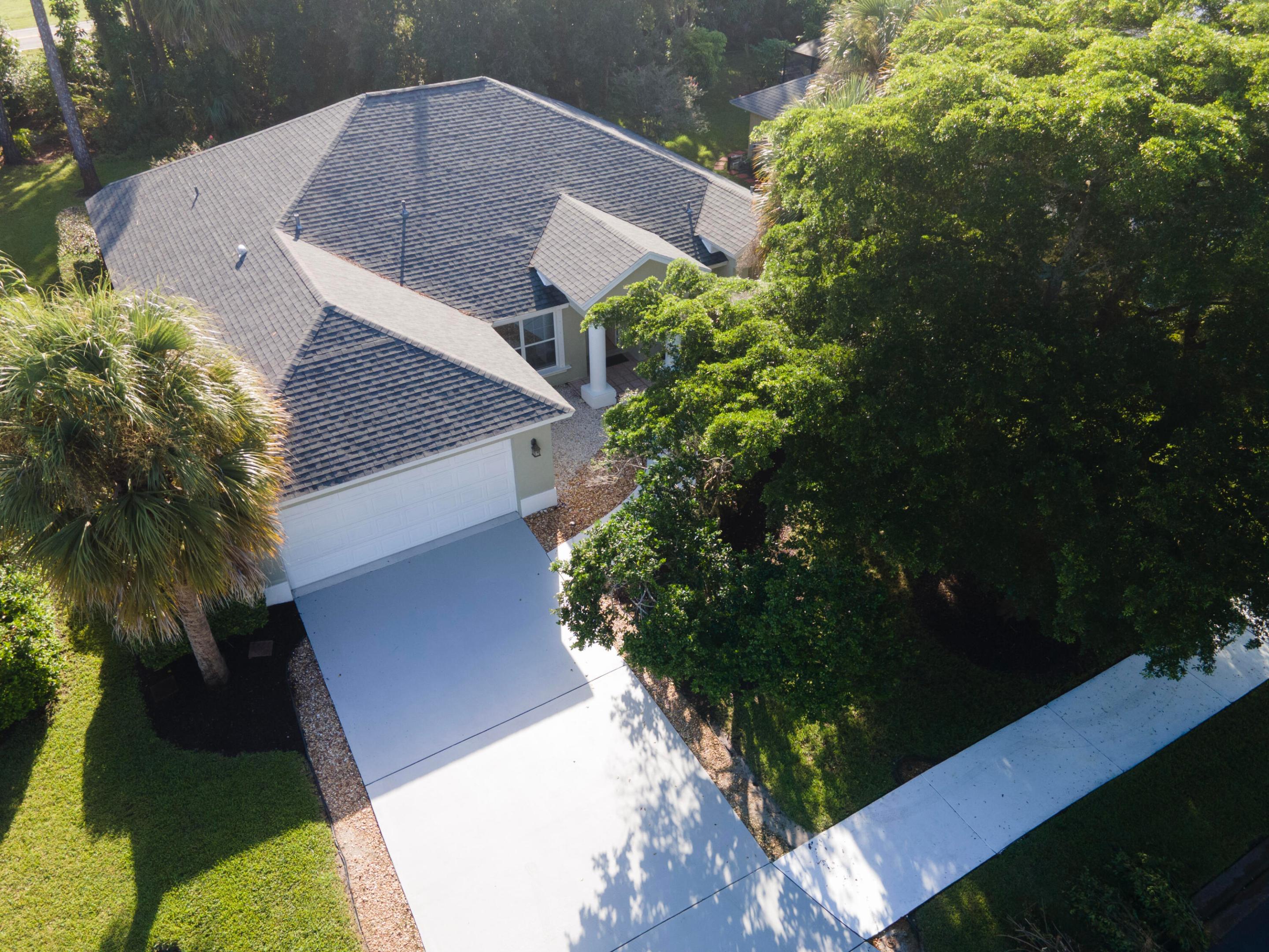 188 SW Fernleaf Trail — photo