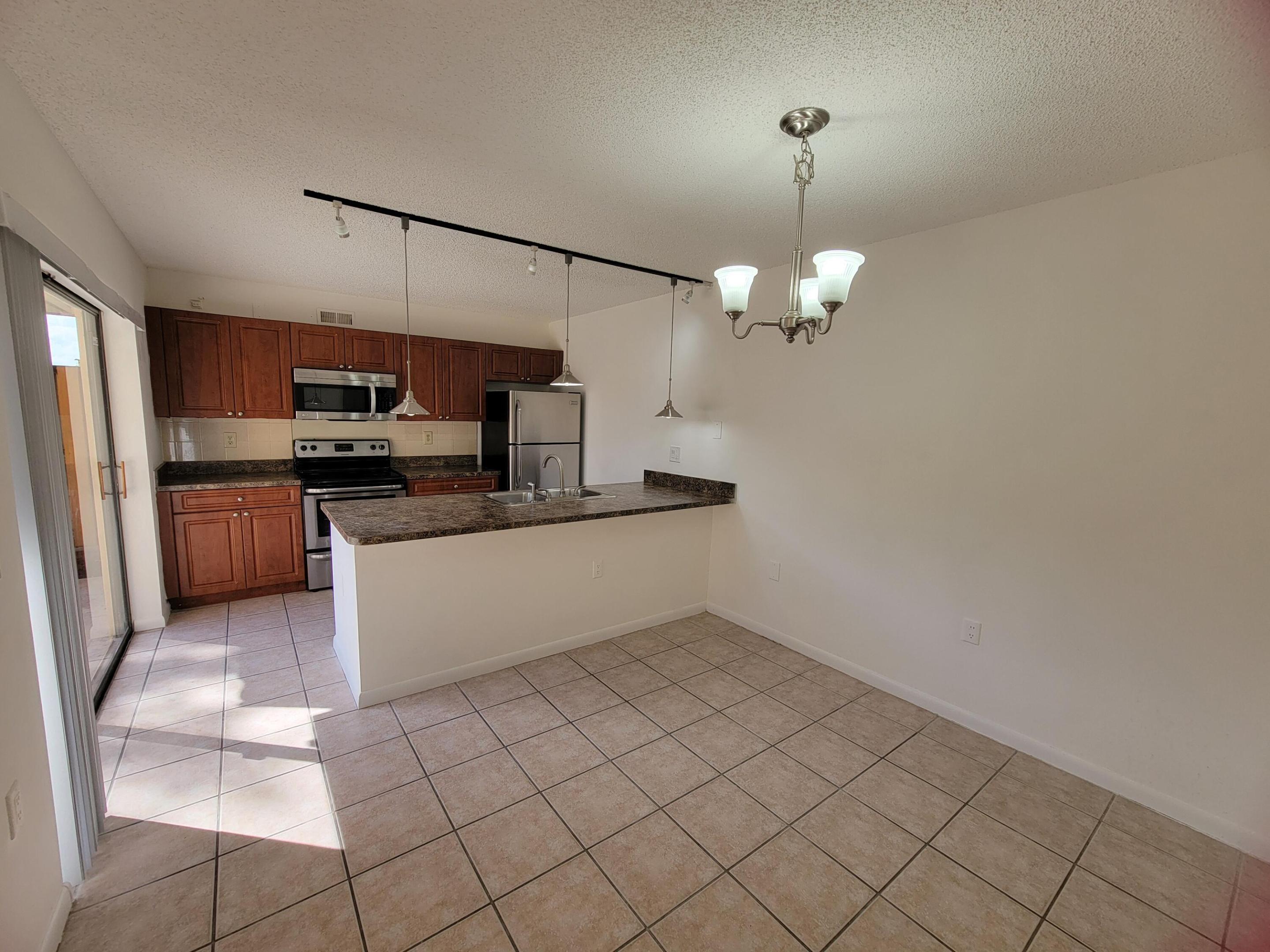 588 Green Springs Place 588 — photo