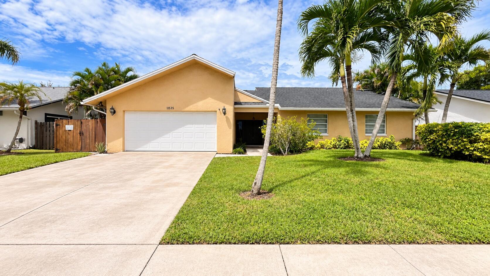 11535 Sanderling Drive — photo