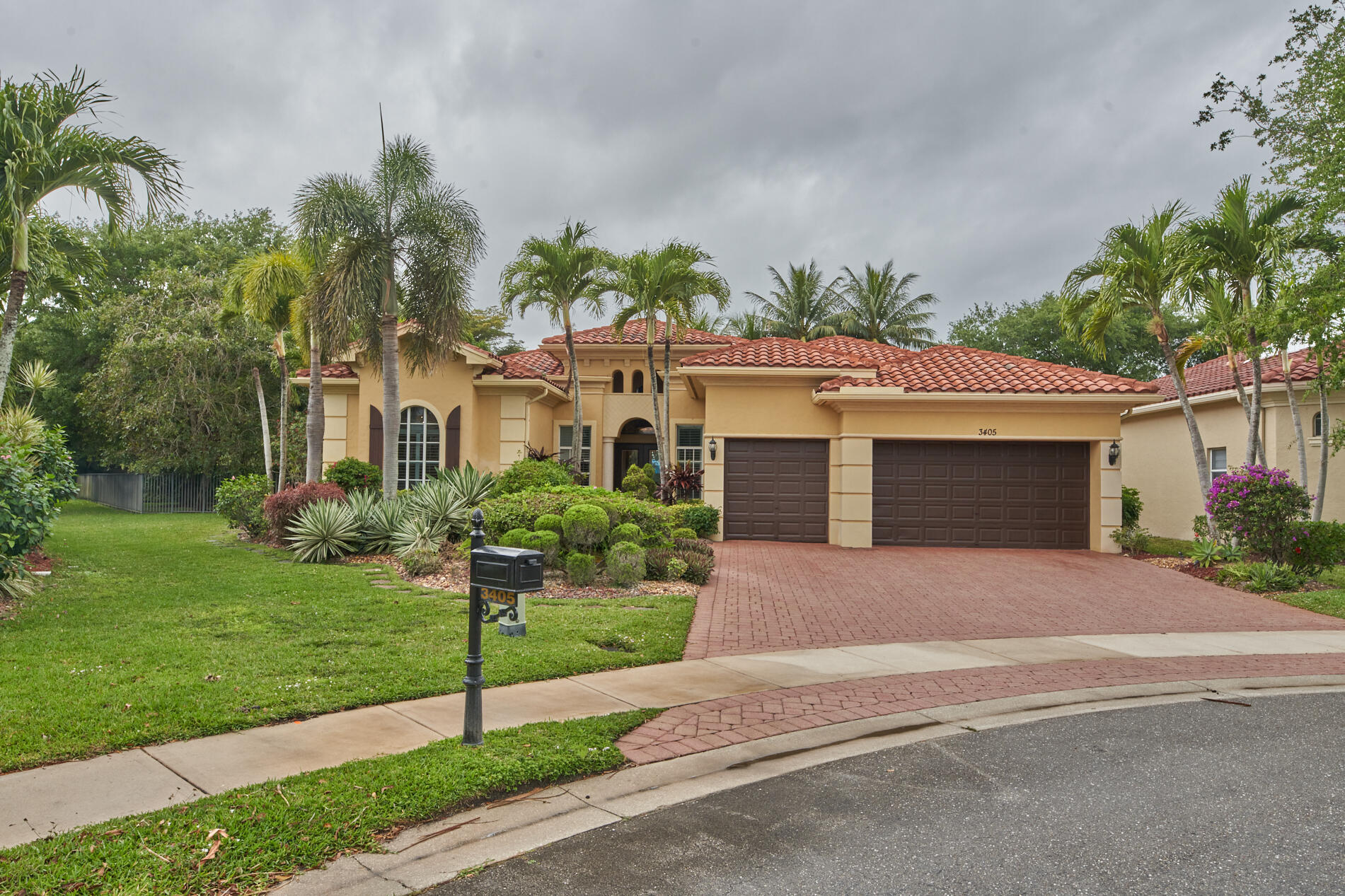 3405 Lago de Talavera — photo