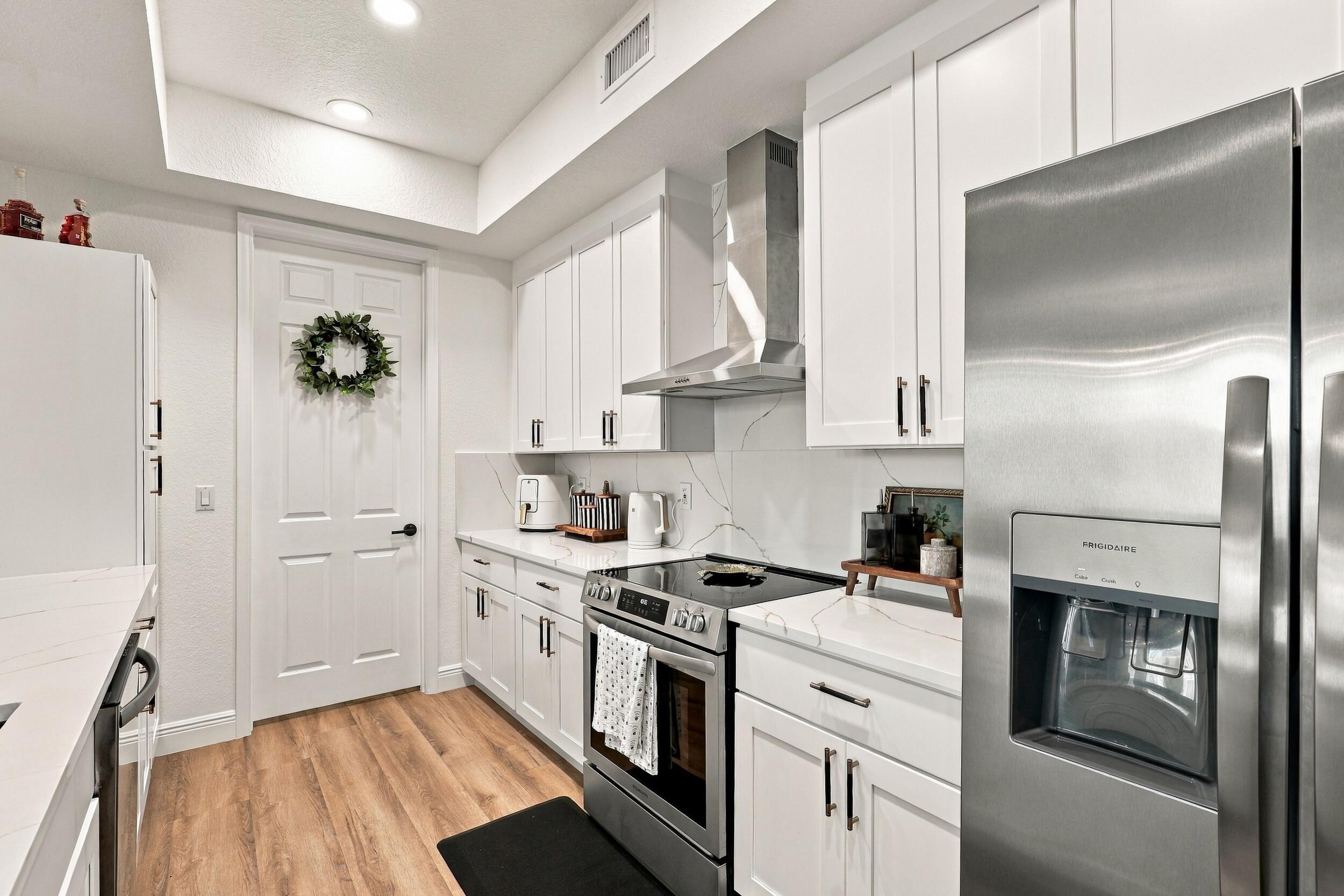 10520 SW Stephanie Way Unit 2-207 — photo