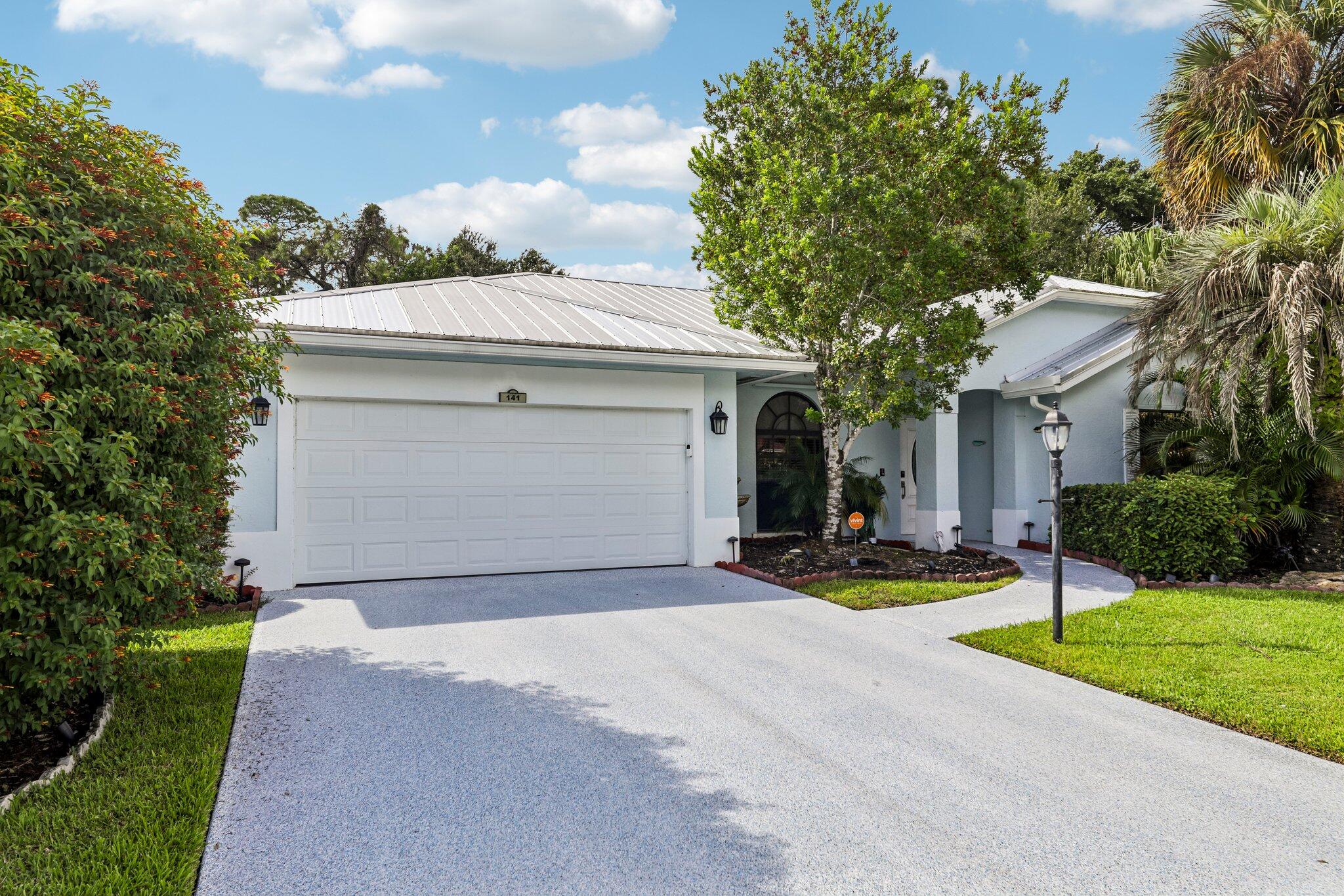 141 Lexington Drive — photo