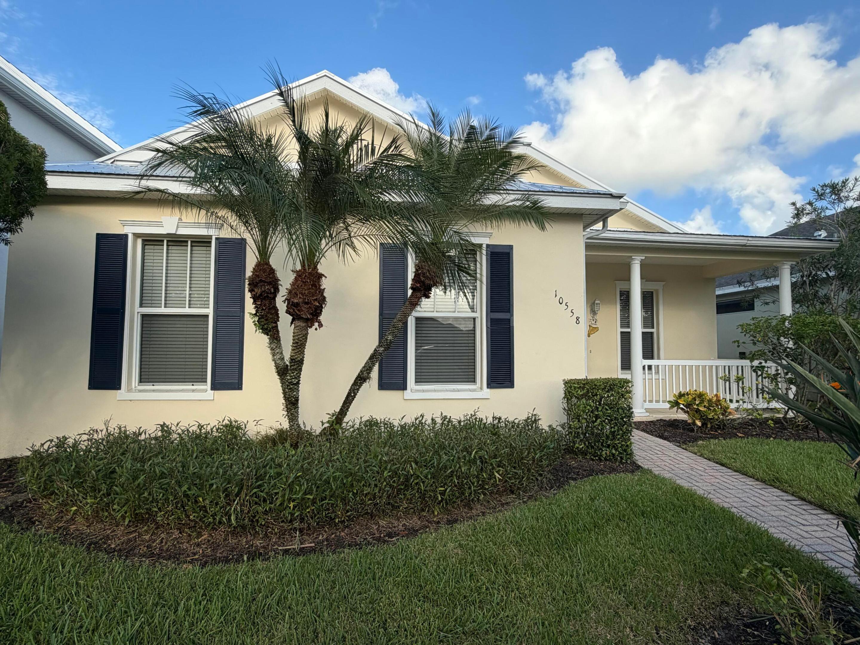 10558 SW Westlawn Boulevard — photo
