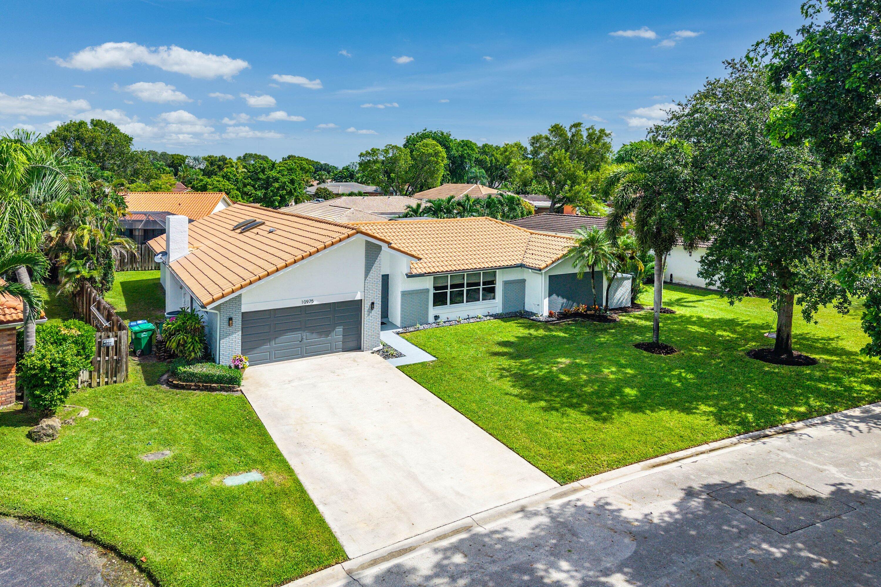 10975 NW 19th Street — photo