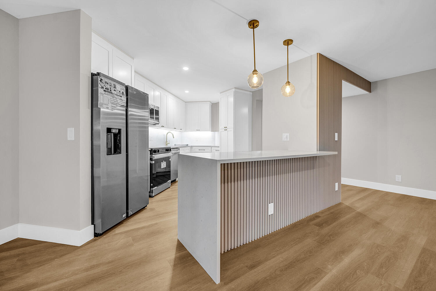 5701 Camino Del Sol 102 — photo