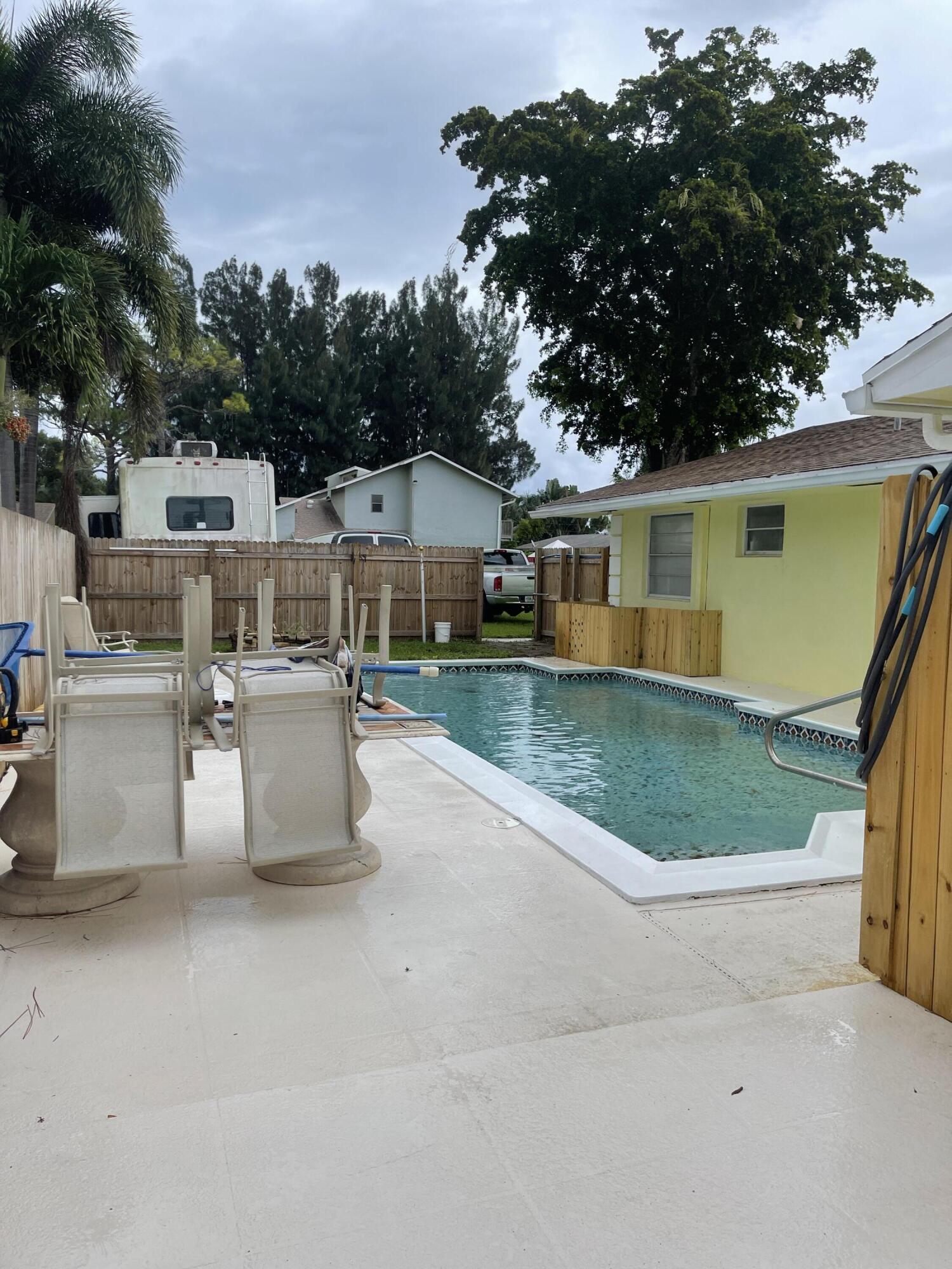 4425 Steven Road — photo