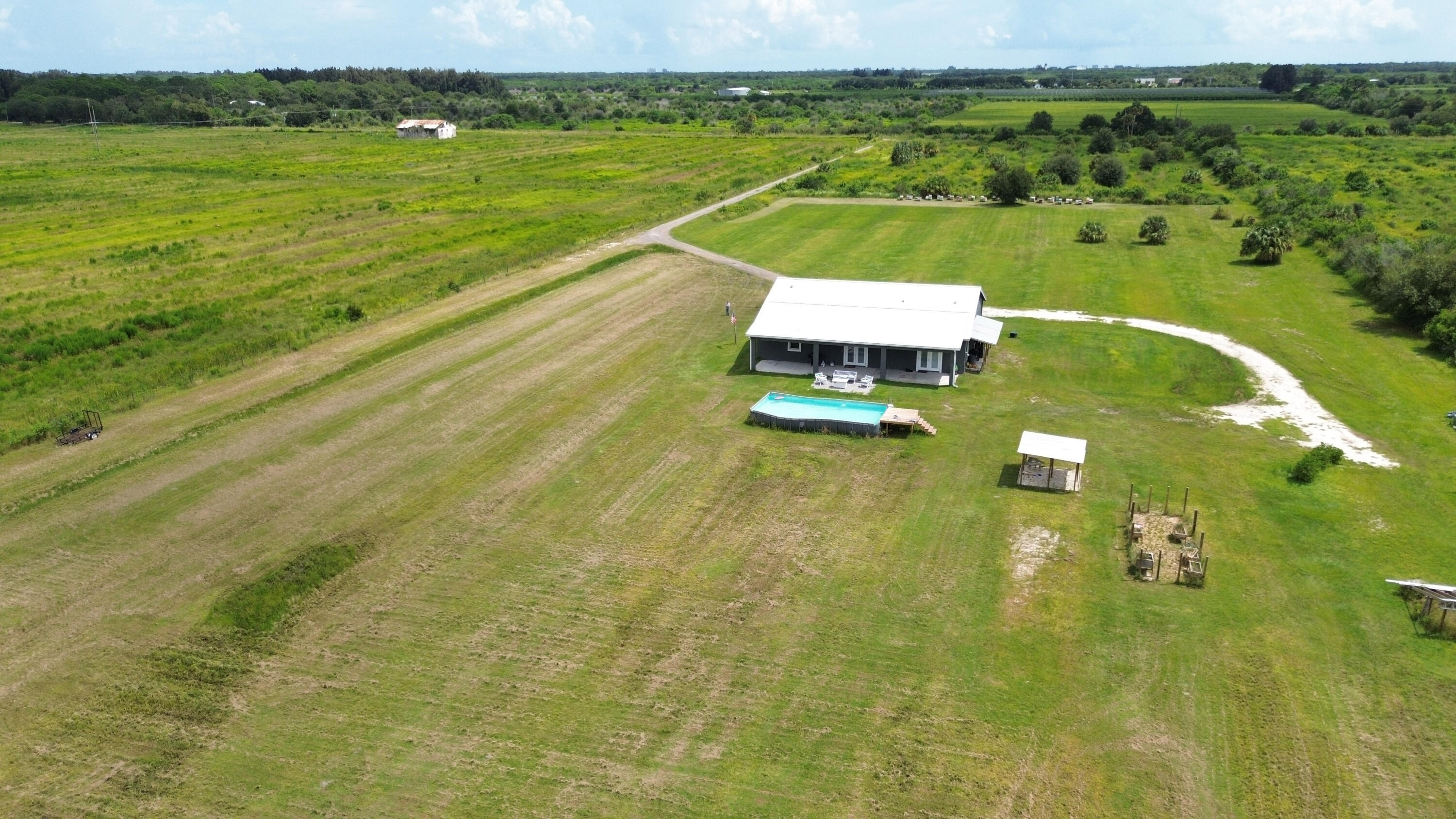 3315 Seminole Road — photo