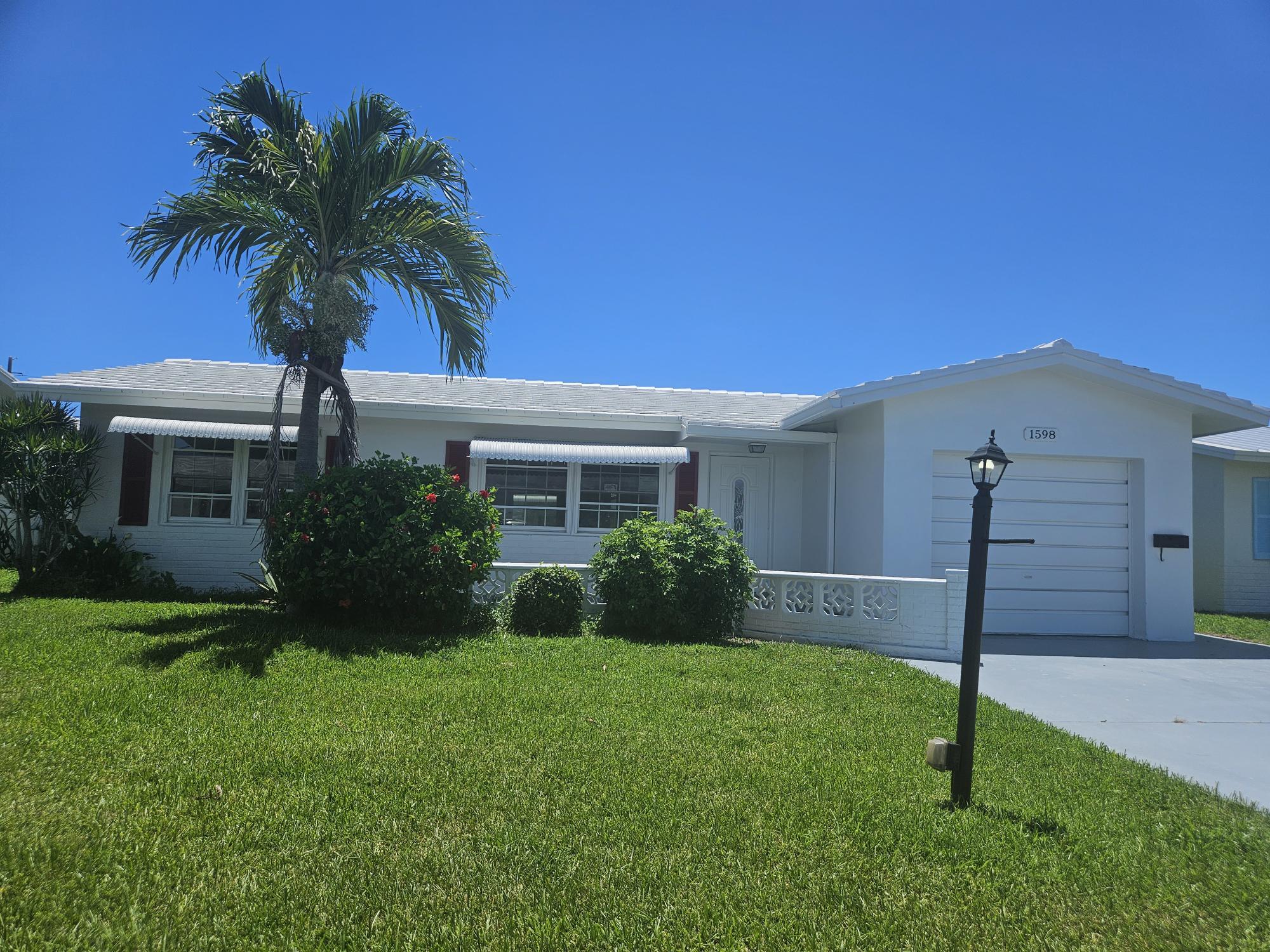 1598 SW 13th Terrace — photo
