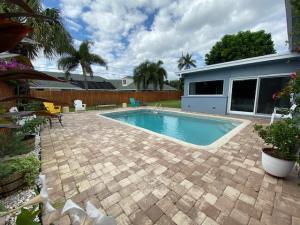 6601 Lake Clarke Drive — photo