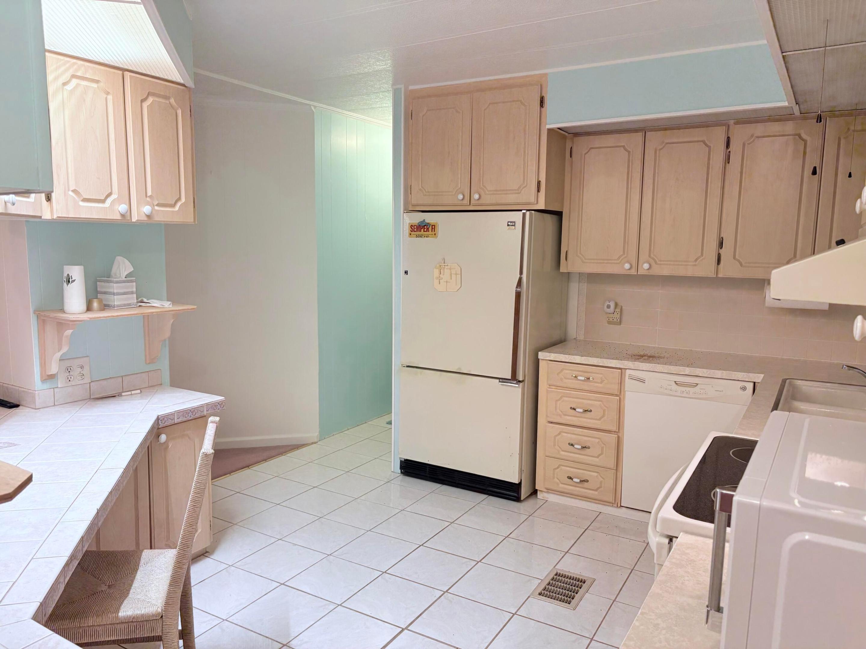 37010 Exuma Bay — photo