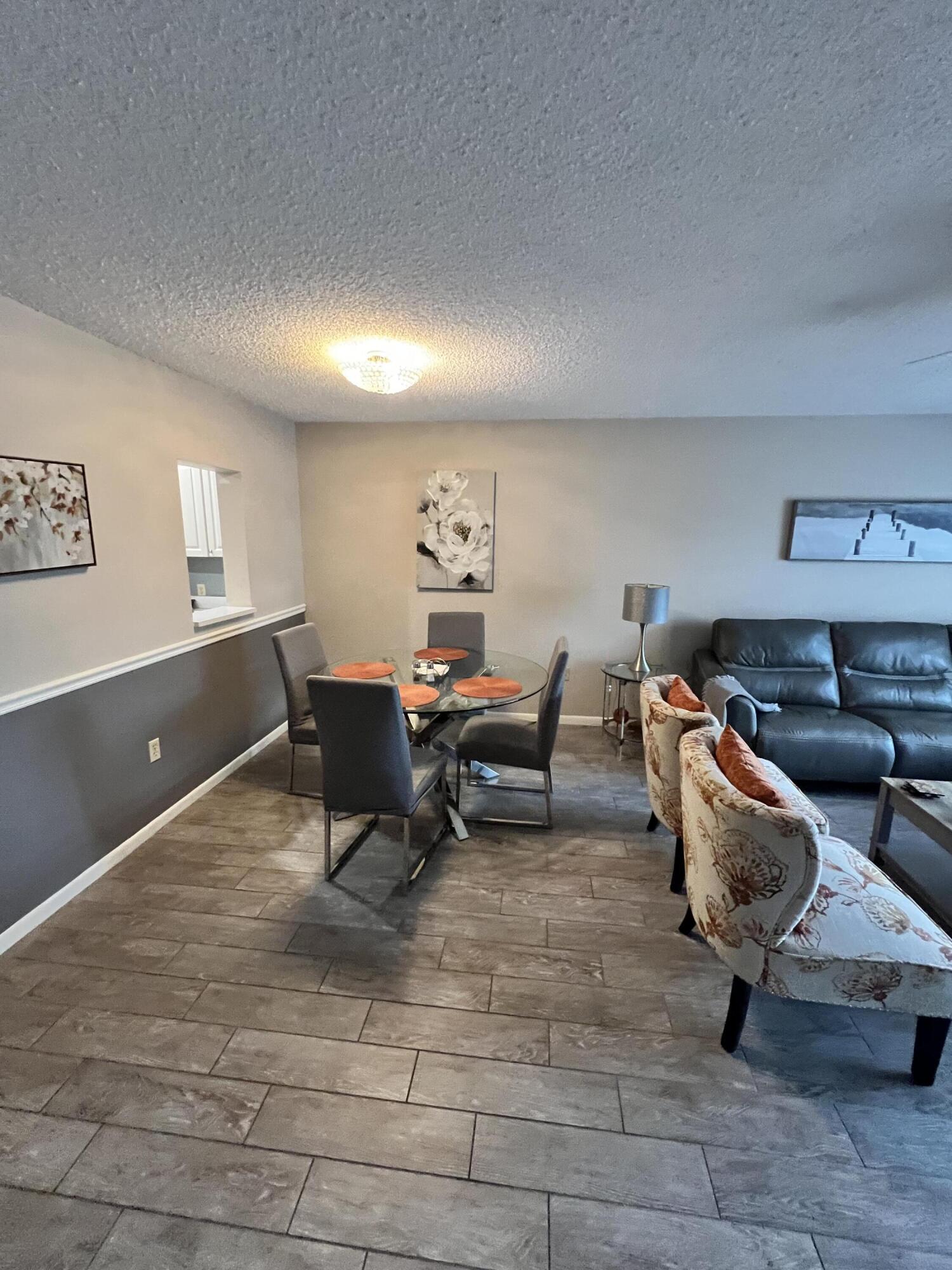 Home in Lake Worth, FL 33467 — photo 2