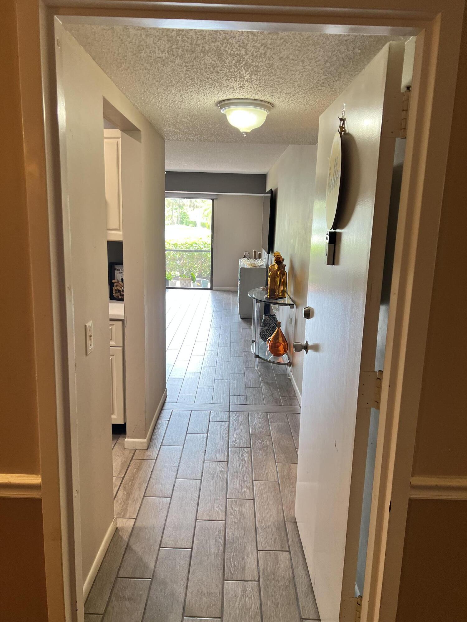 Home in Lake Worth, FL 33467 — photo 3