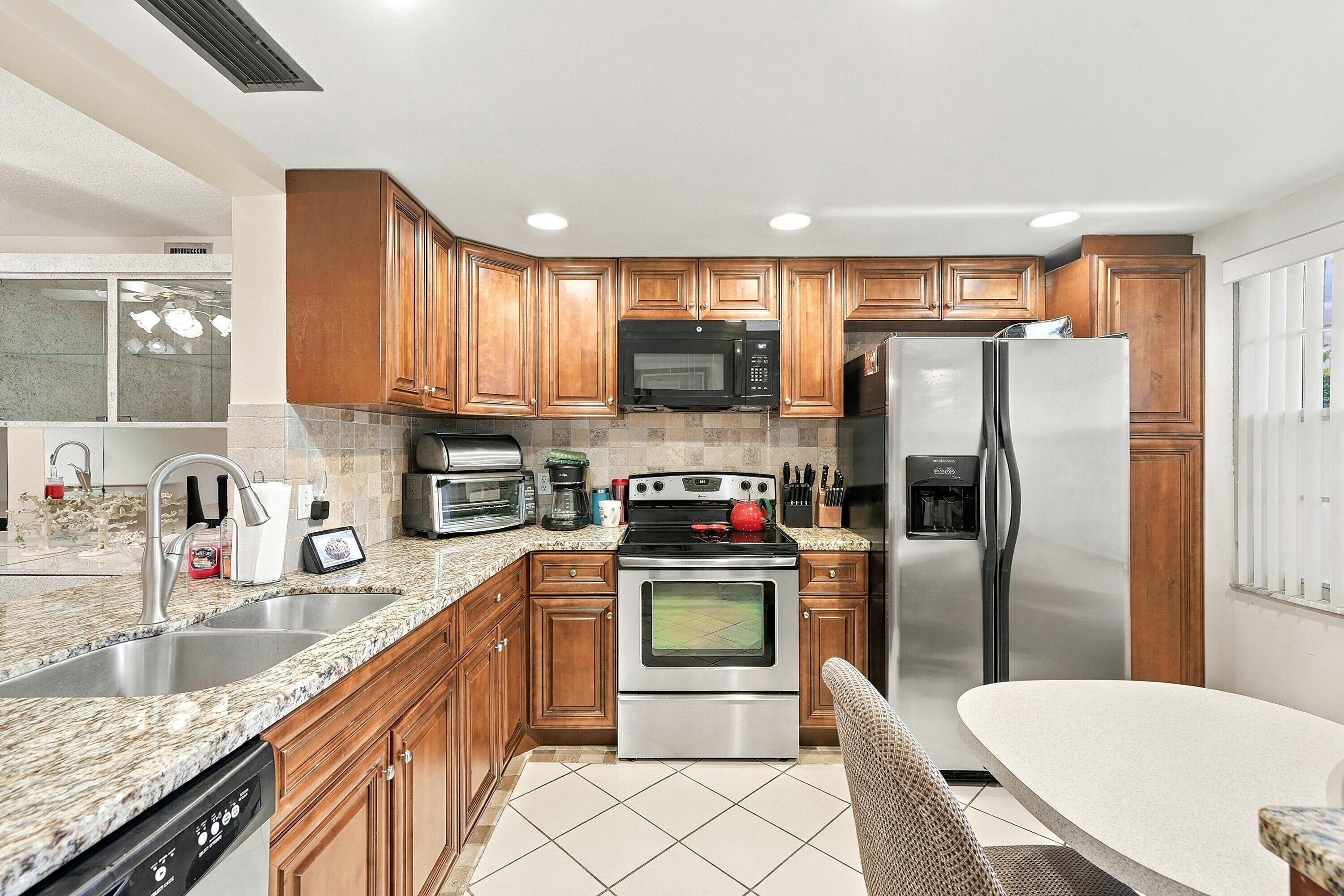2903 Victoria Circle C1 — photo