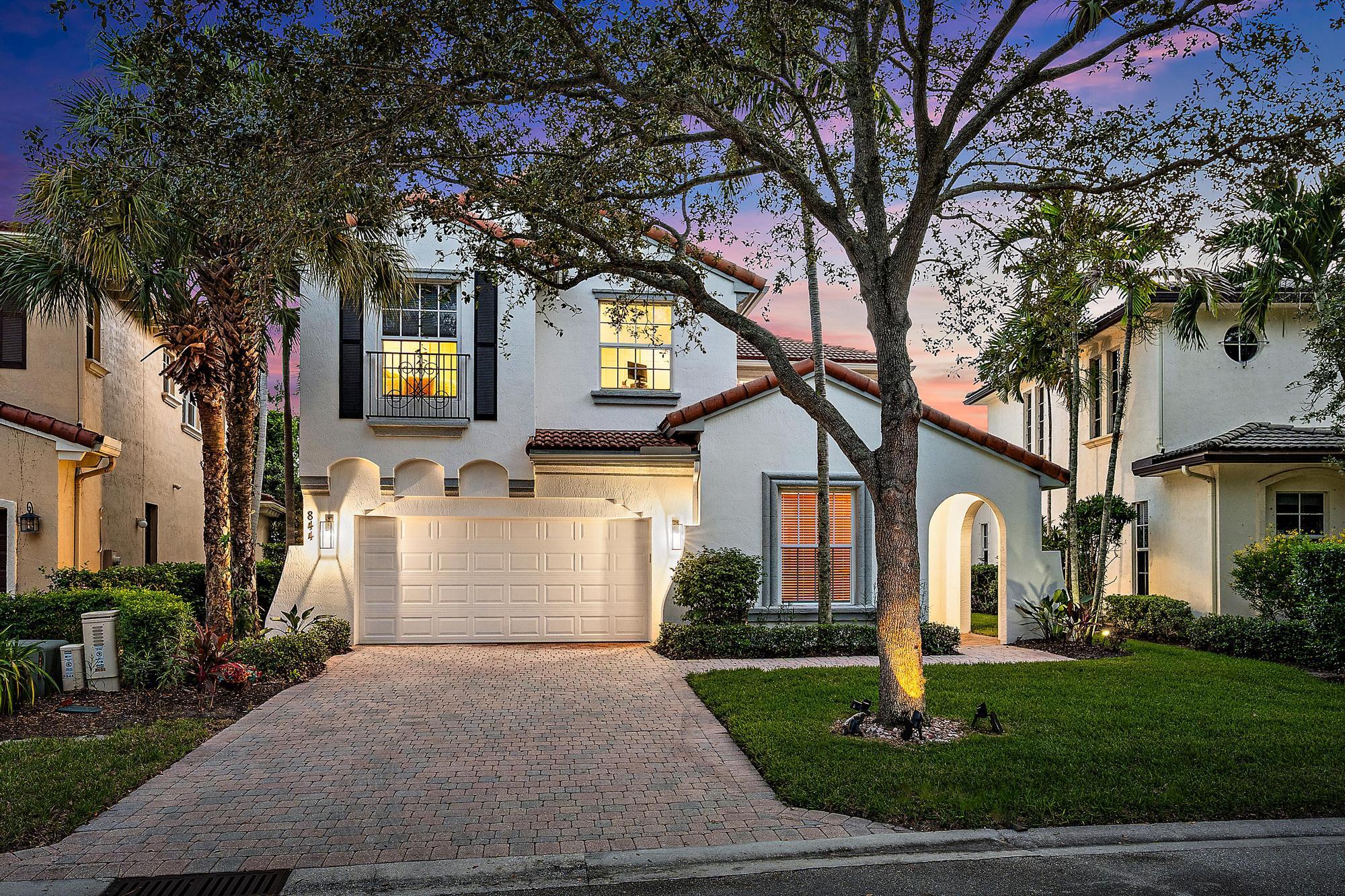 844 Madison Court — photo