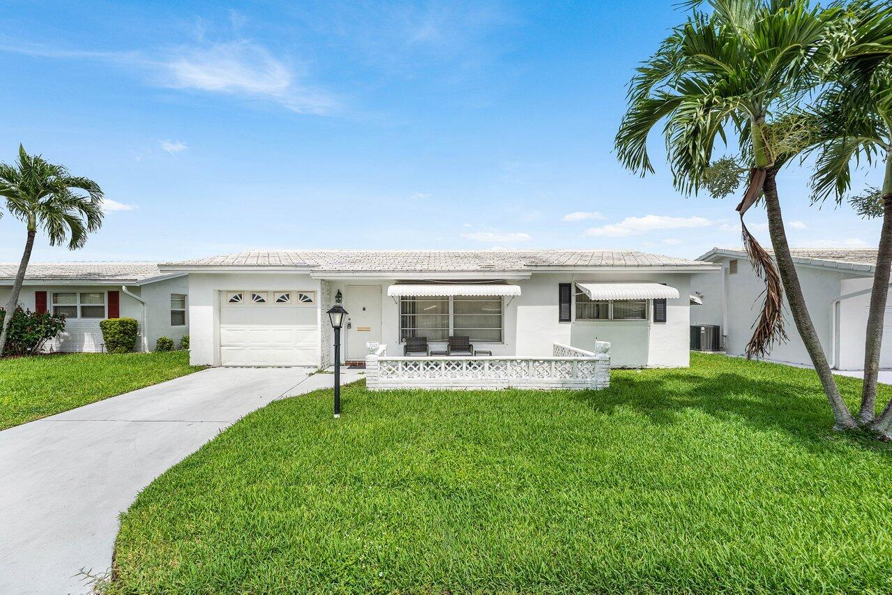1005 Siesta Avenue — photo