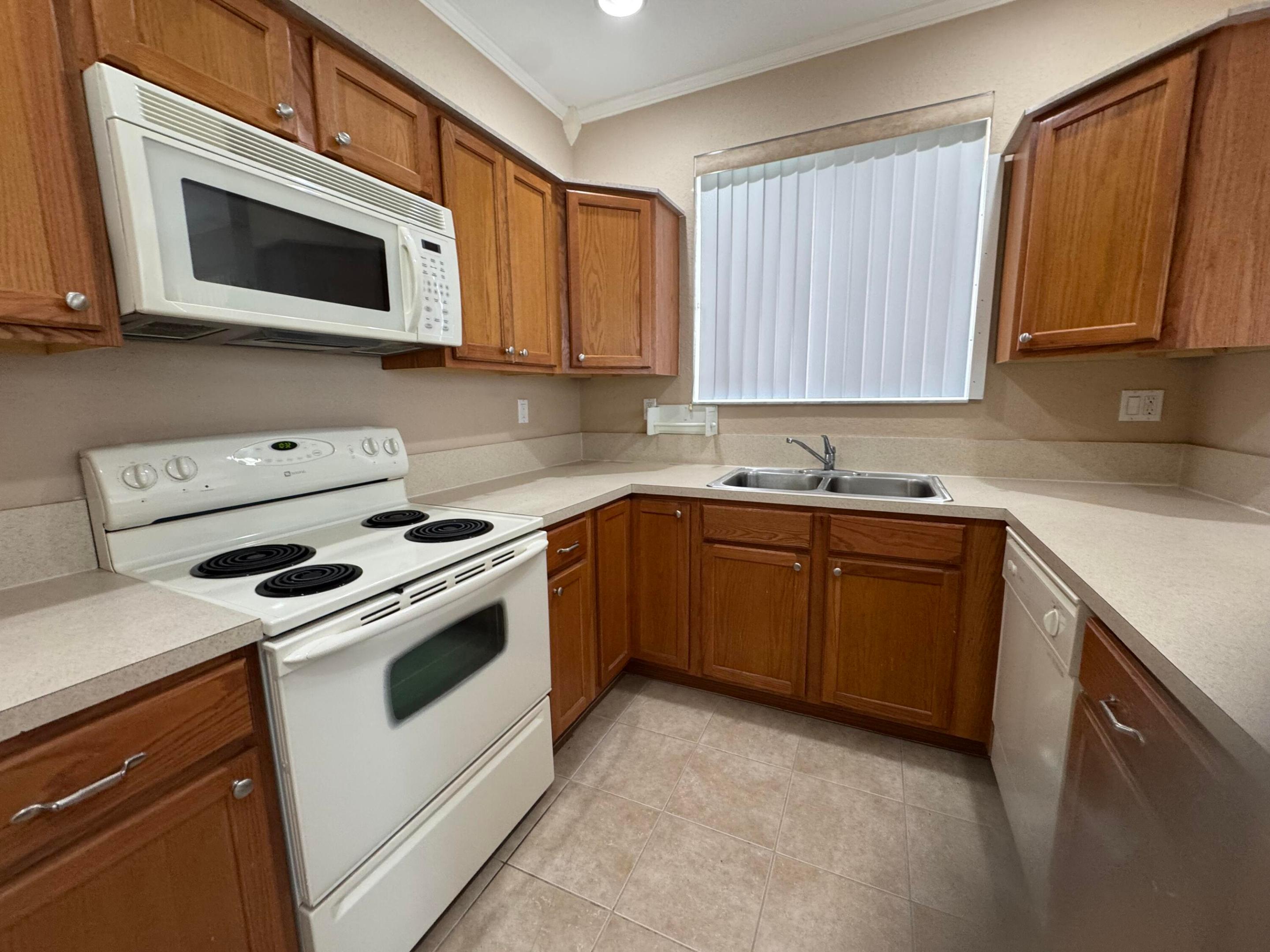 3069 Laurel Ridge Circle, Riviera Beach, FL 33404 — photo 3