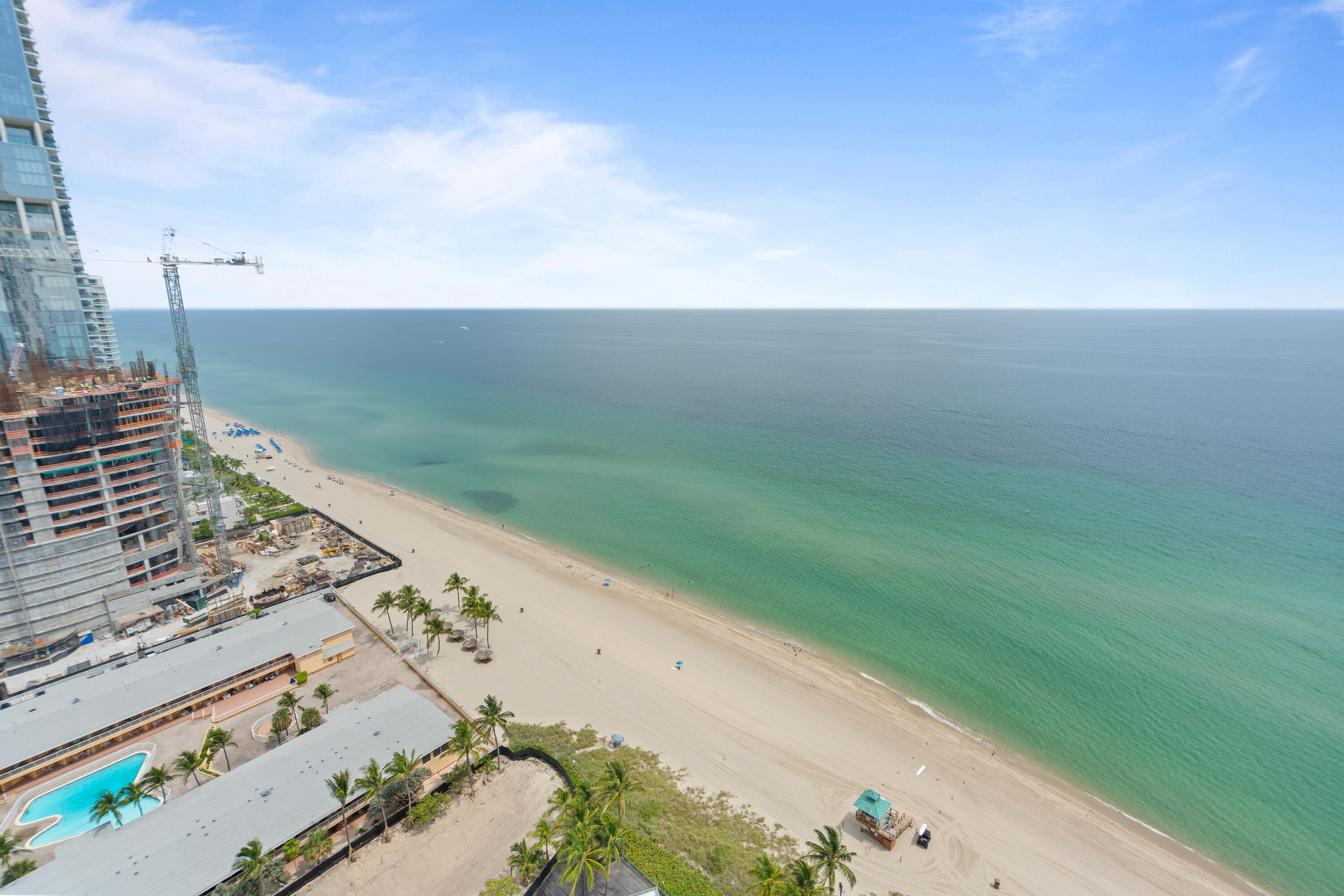 18201 Collins Avenue 3704 — photo