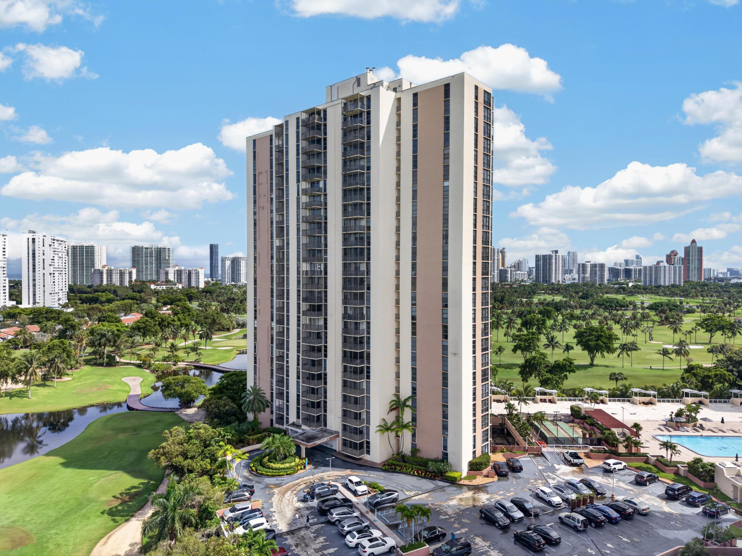 20379 W Country Club Drive 1139 — photo