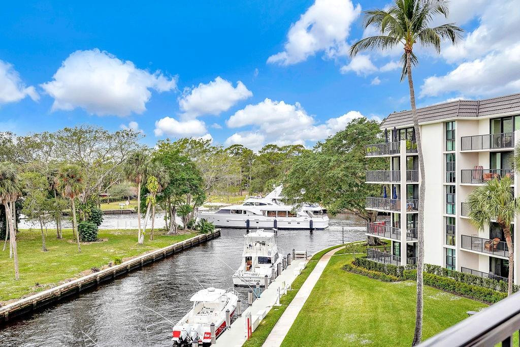 1350 River Reach Drive 417 — photo