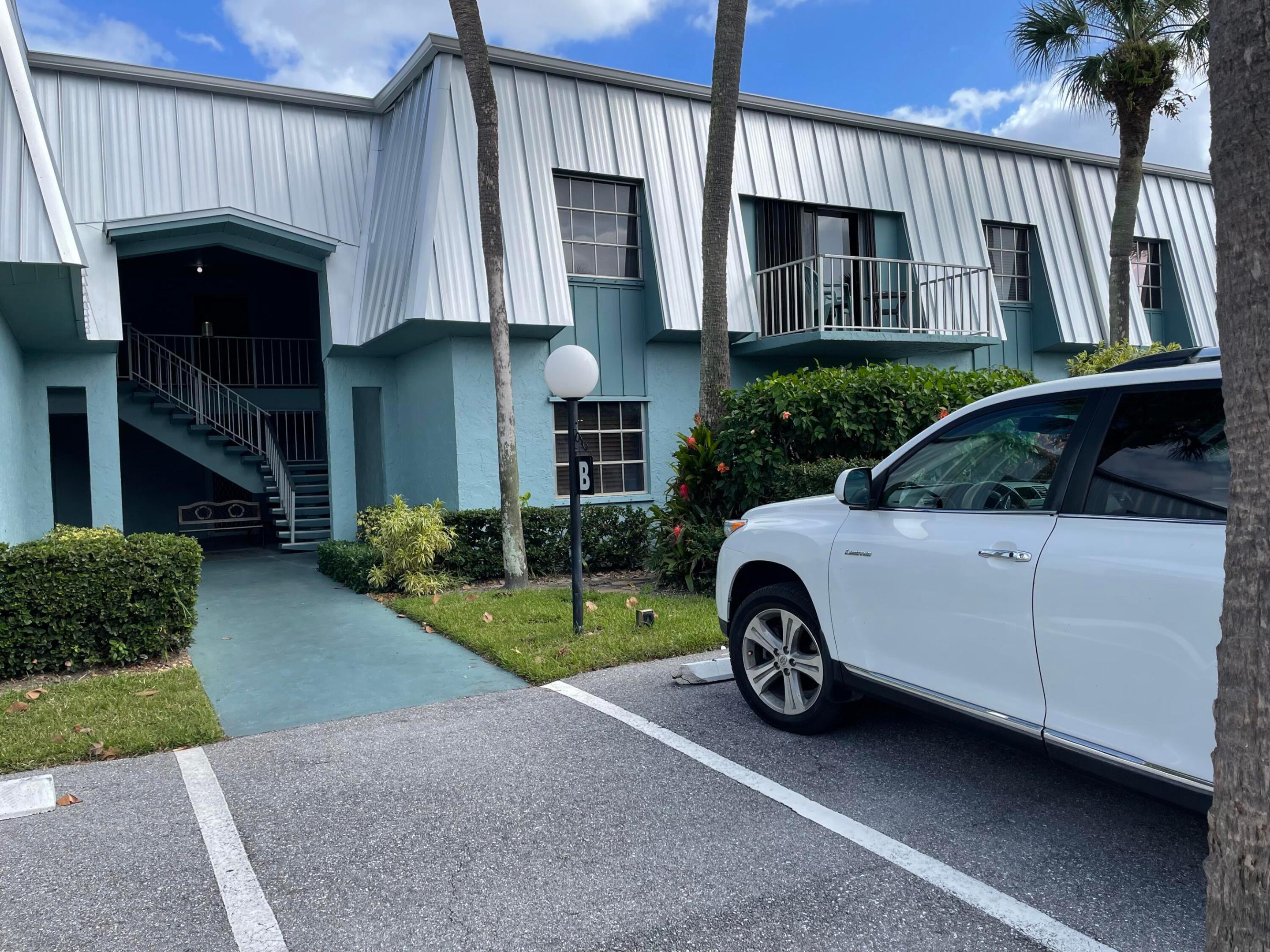 950 S Kanner Hwy B-7 Highway B-7 — photo