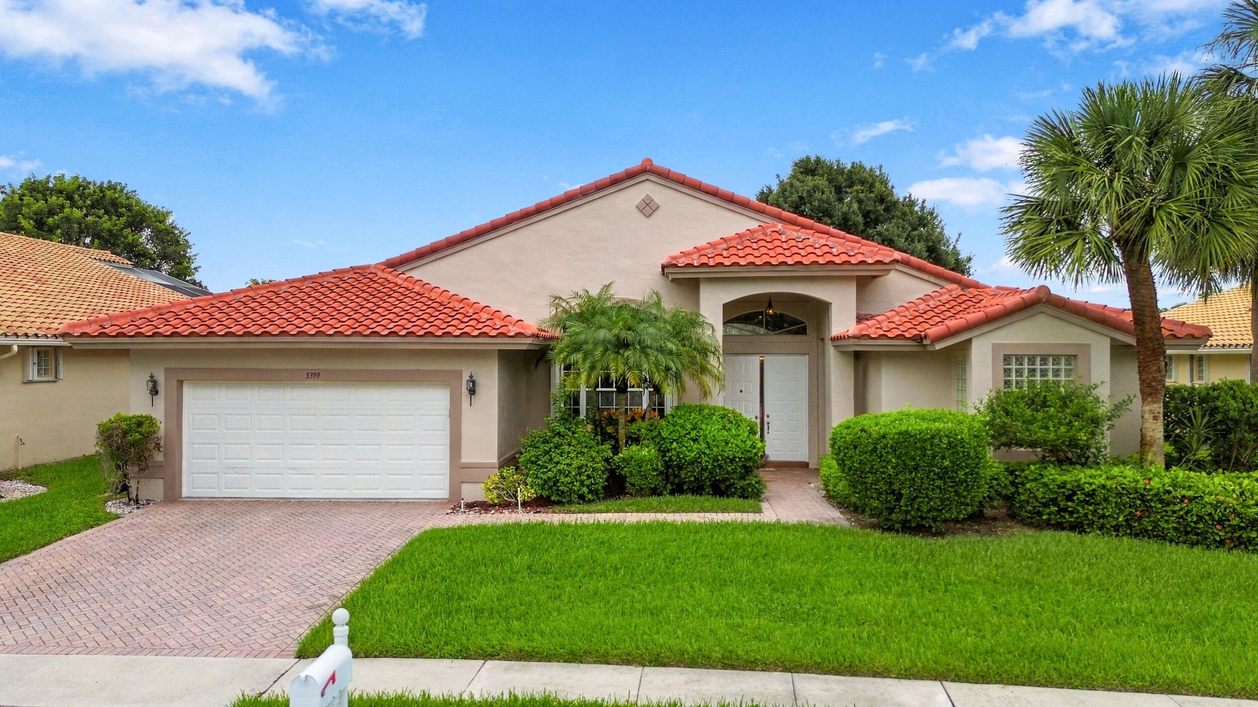 5399 Landon Circle — photo
