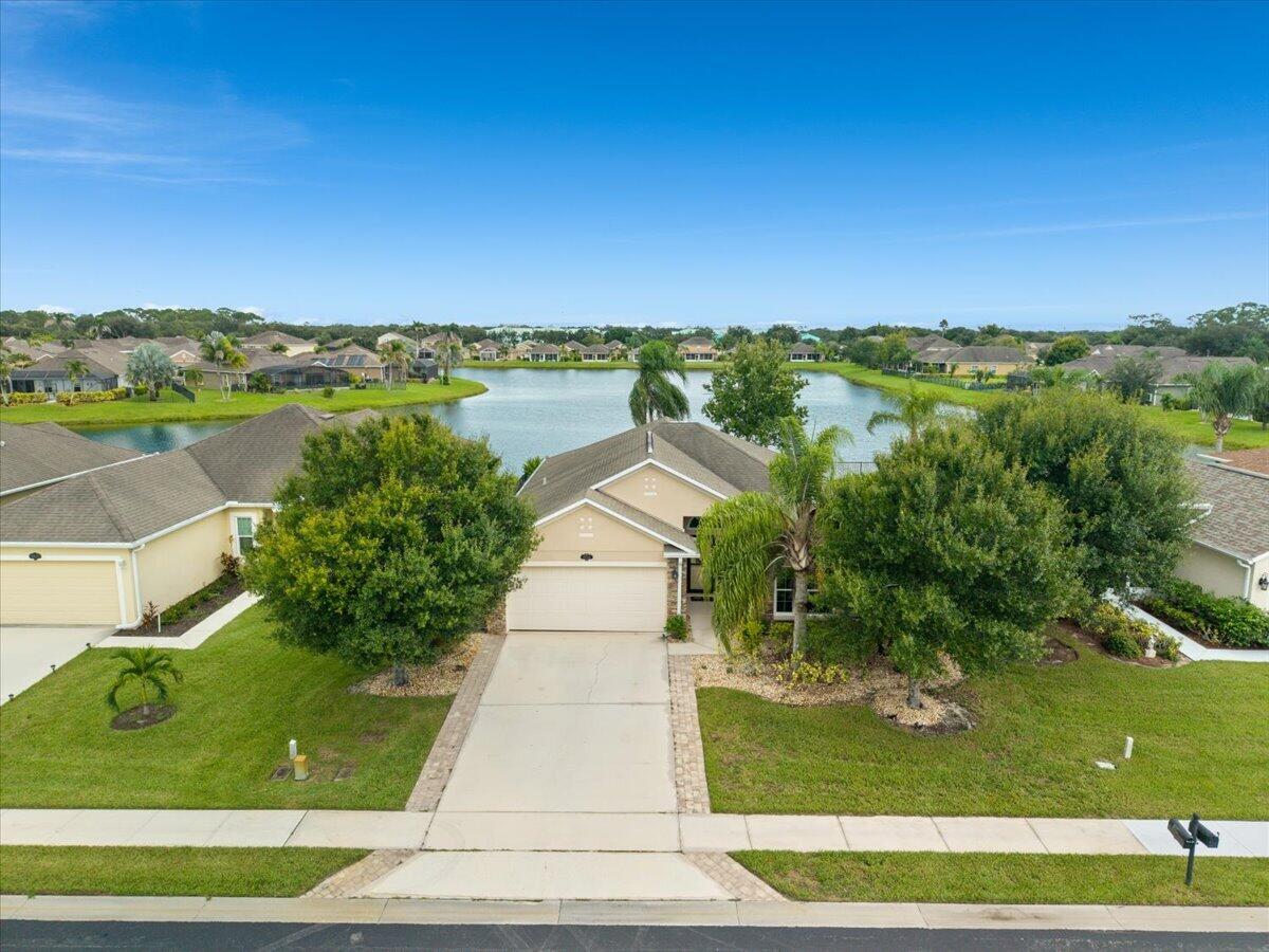 8080 Westfield Circle — photo