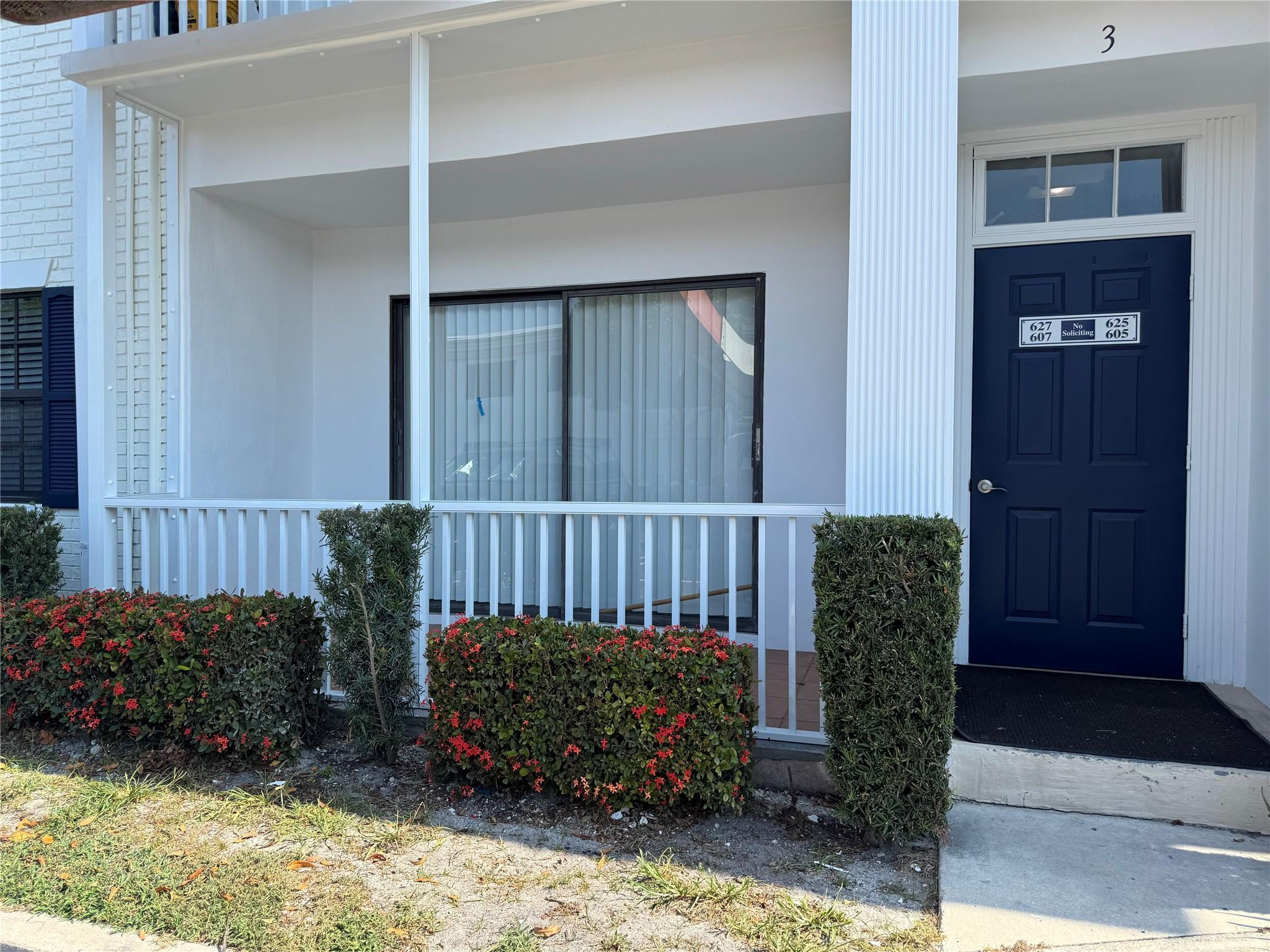 160 Cypress Club Drive 607 — photo