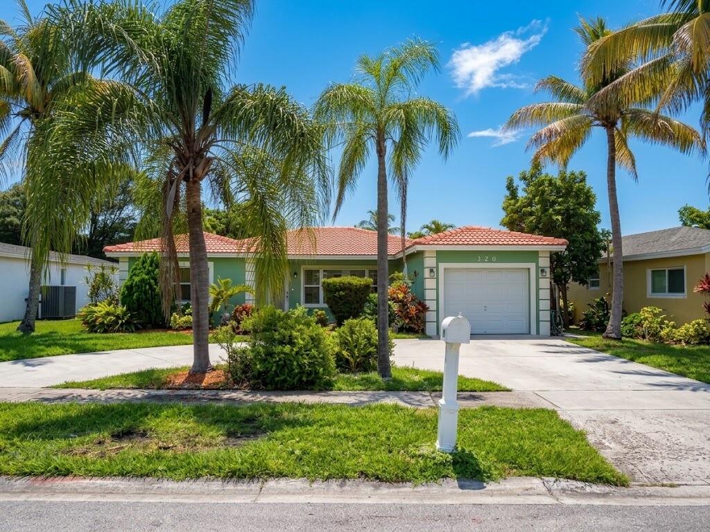 820 SW 49th Terrace — photo