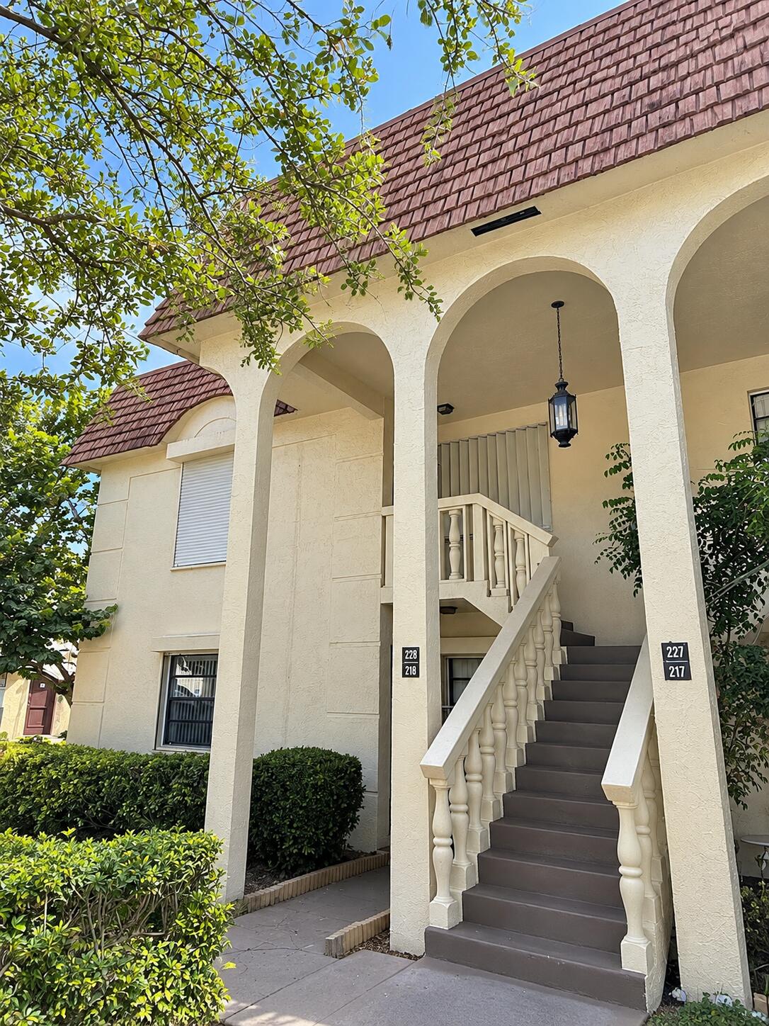 138 S Cypress Road 218 — photo