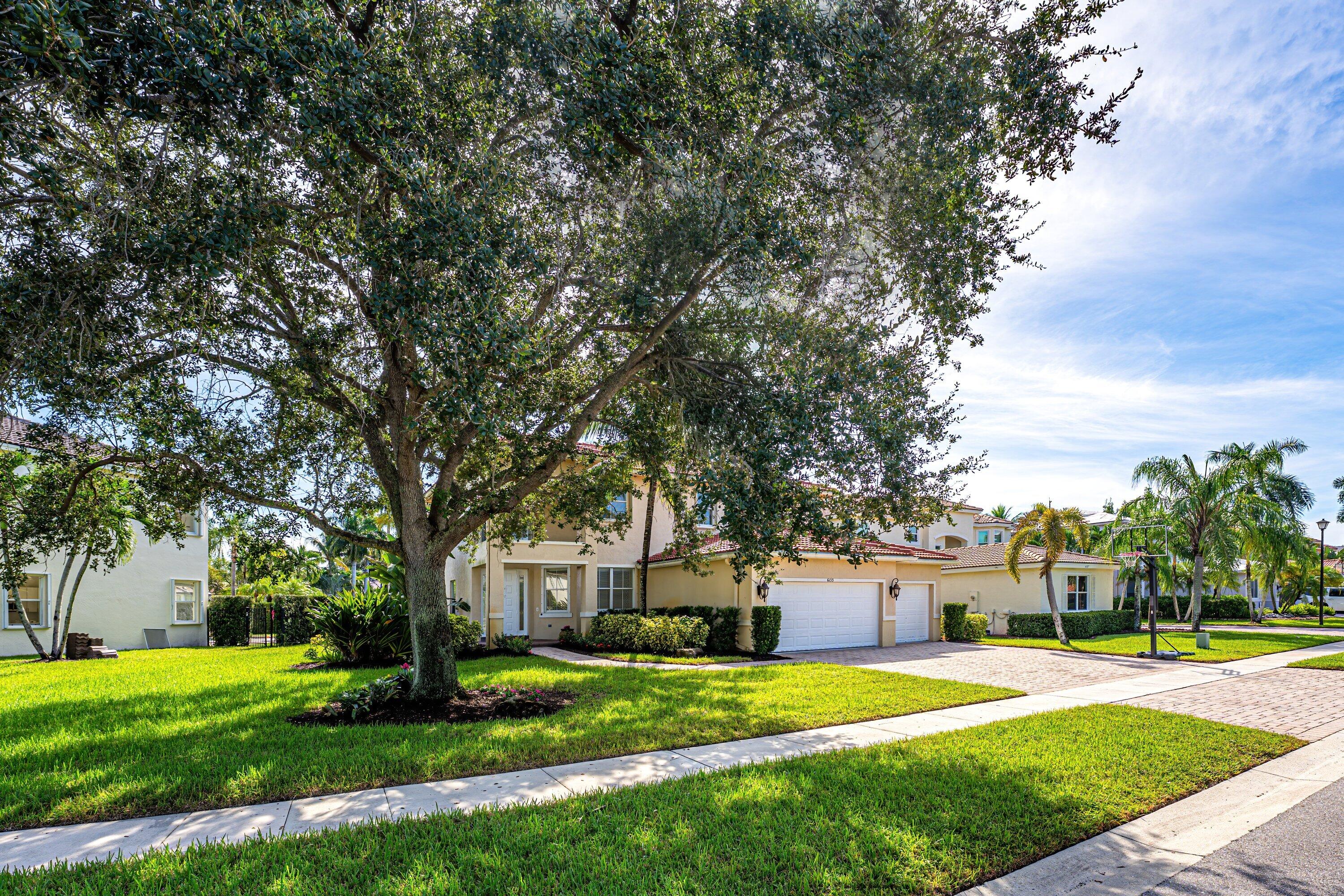 6133 C Durham Drive — photo
