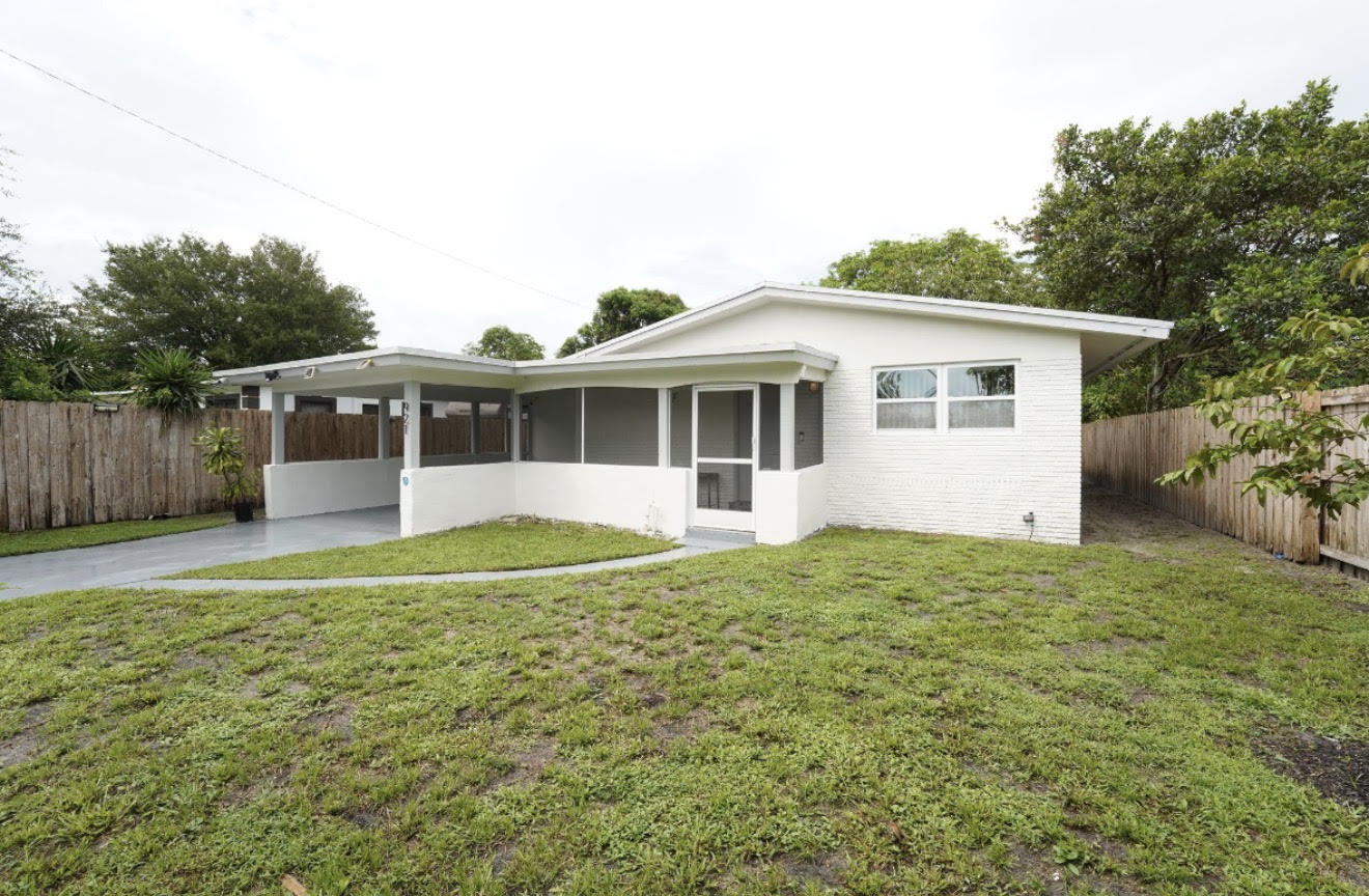 921 NW 14th Street — photo