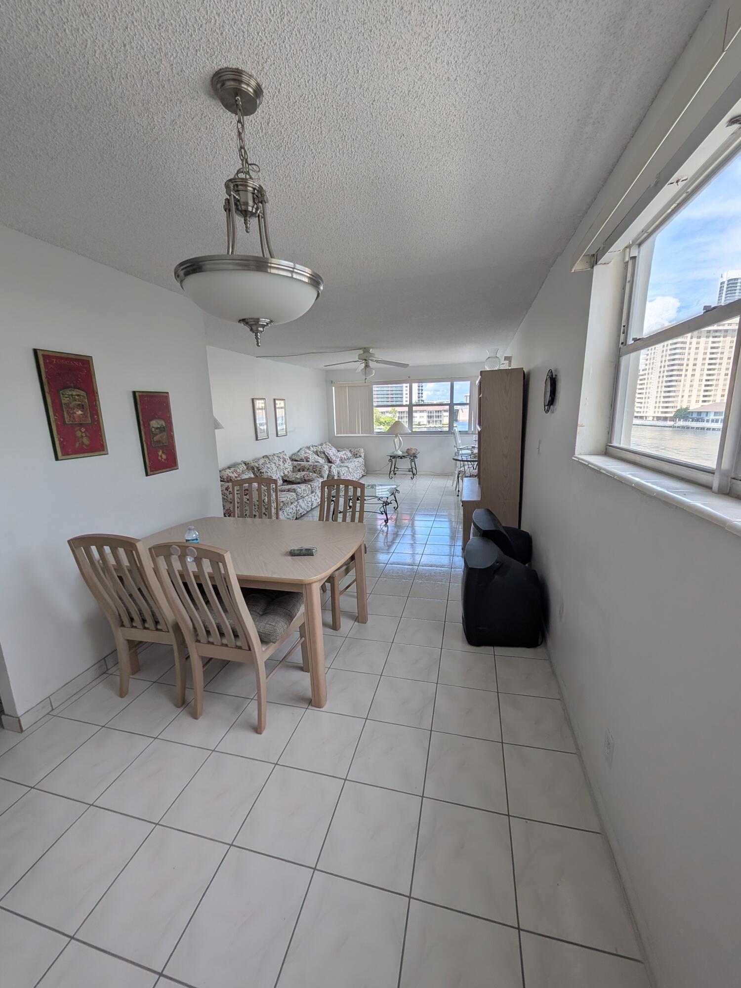 111 Golden Isles Drive C10 — photo