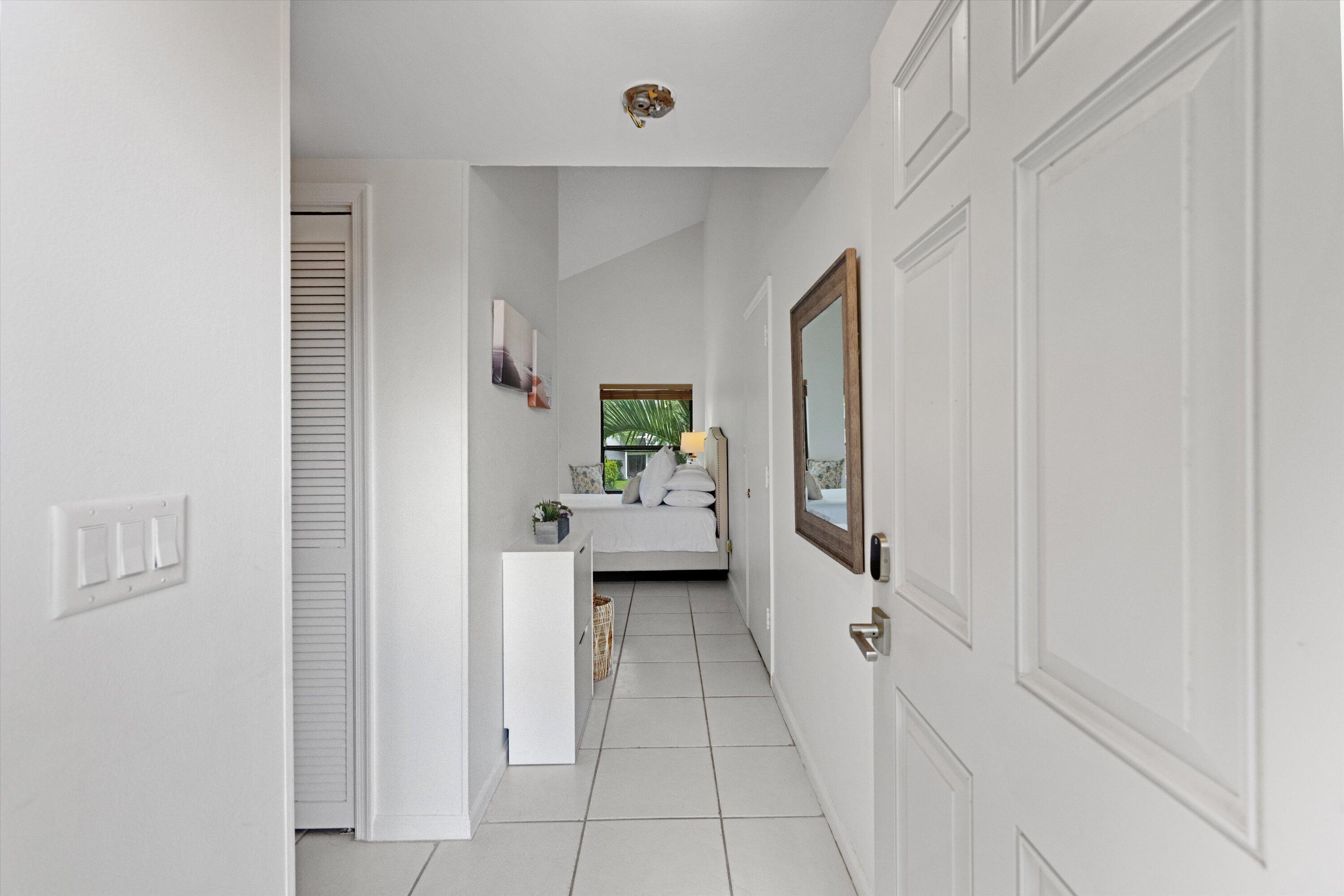 11863 Wimbledon Circle 532 — photo