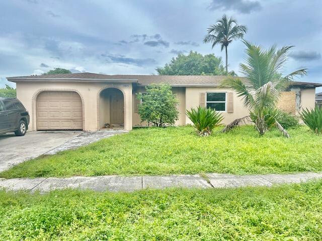 10685 Ember Street — photo