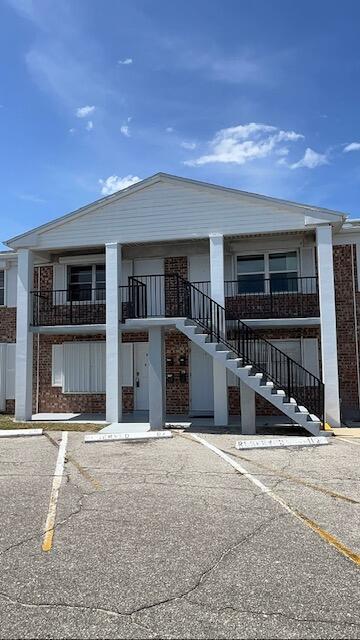 190 E Olmstead Drive F32 — photo