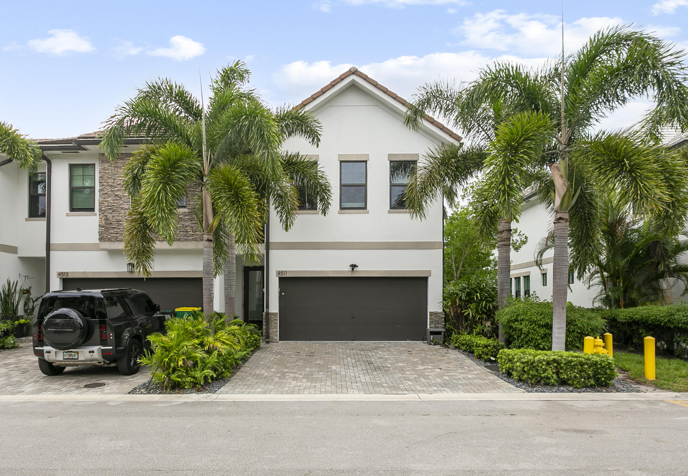 4511 E Aqua Bella Lane — photo