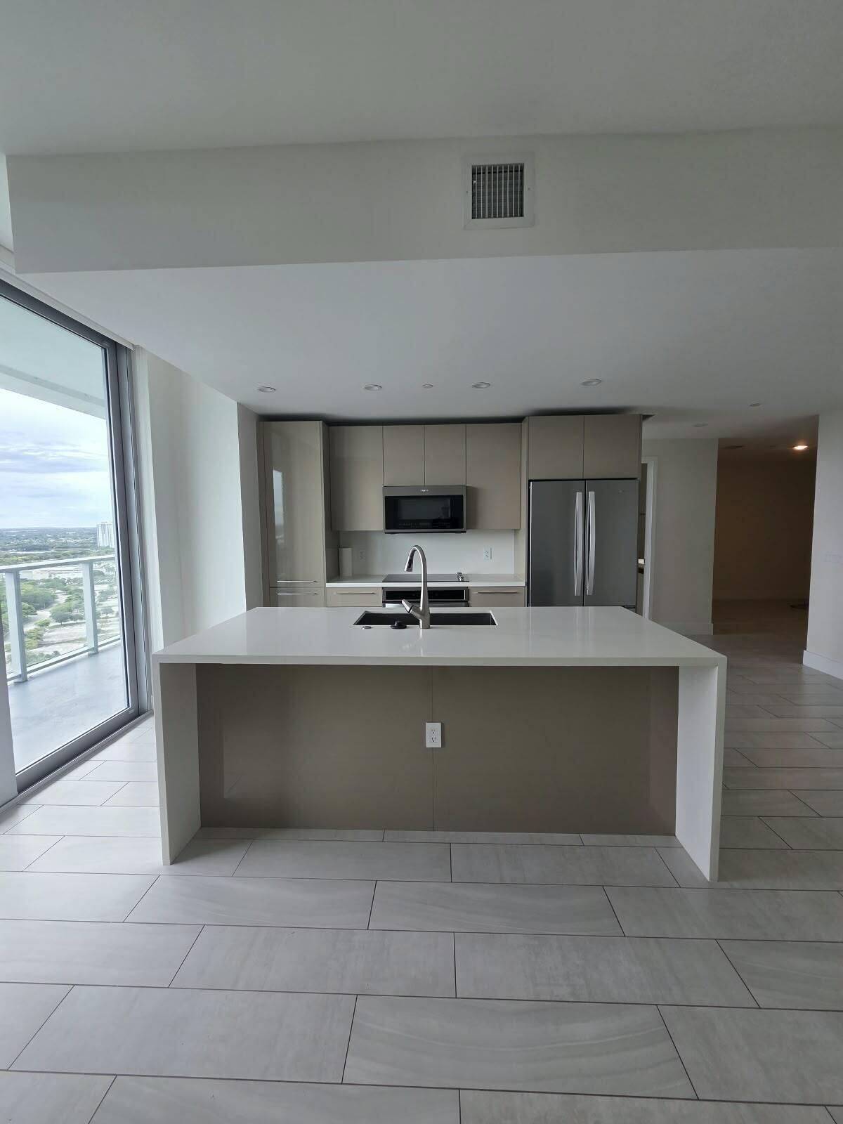 2000 Metropica Way 2401 — photo