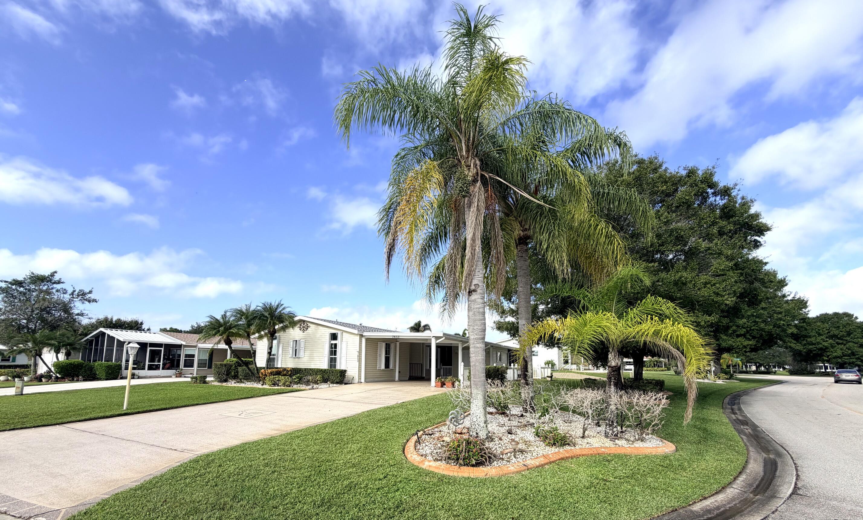 7653 McClintock Way — photo