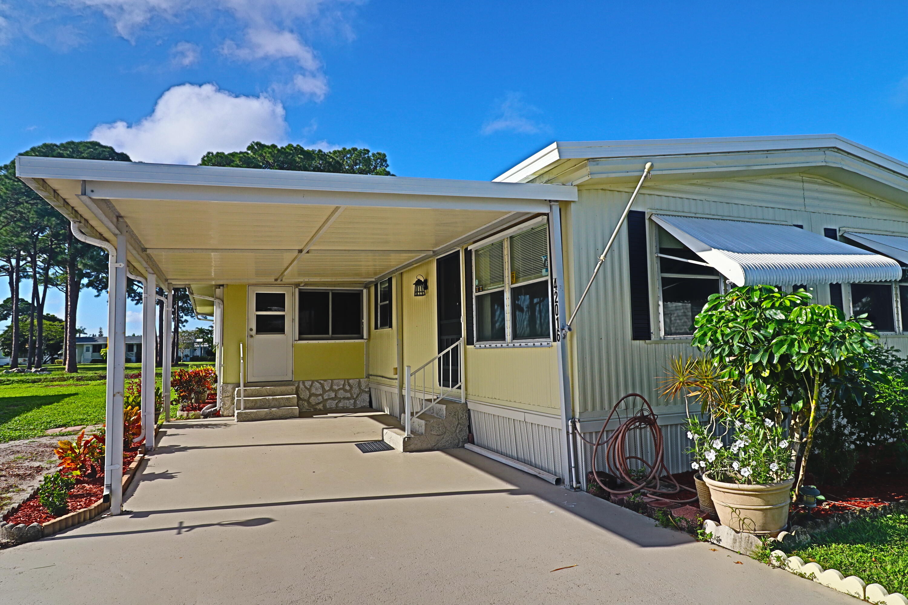 42016 Jima Bay — photo