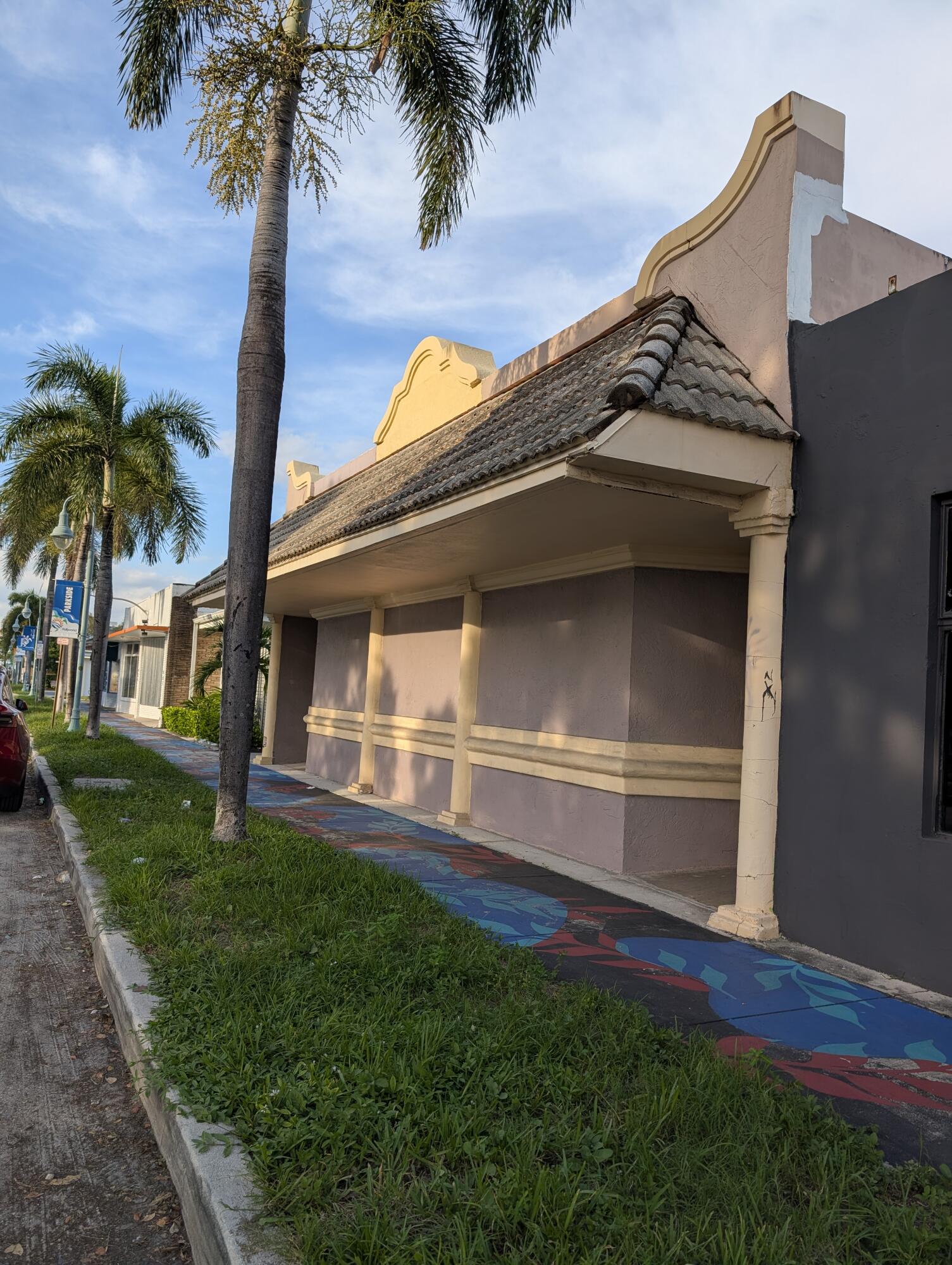 Home in Hollywood, FL 33020 — photo 3
